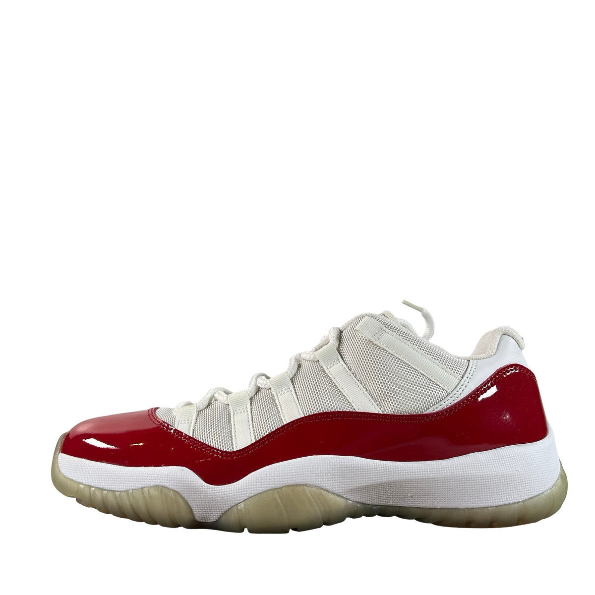 528895 102 Jordan 11 Retro Low Cherry (2016) - 10 M (Yellowing Soles)