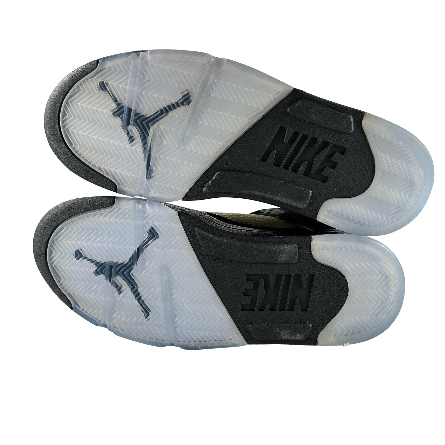 845035 003 Jordan 5 Retro Black Metallic (2016) [CONDITIONAL] - 9 M (Slight Yellowing) (Replace Box)