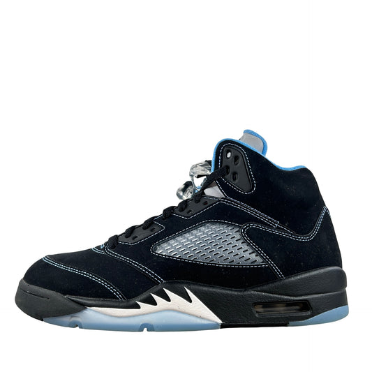 DD0587 008 Jordan 5 Retro Black University Blue (2026) [USED] - 9 M (Used2)