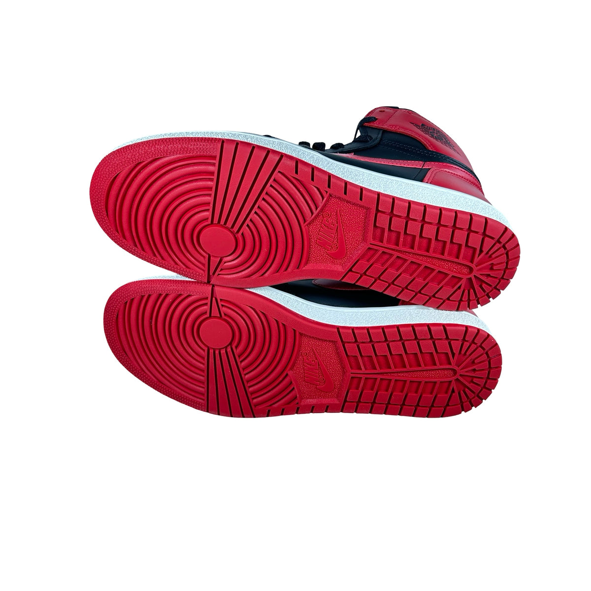 HV6674 067 Jordan 1 Retro High '85 OG Bred (2025) [USED] - 9.5 M (Used7)