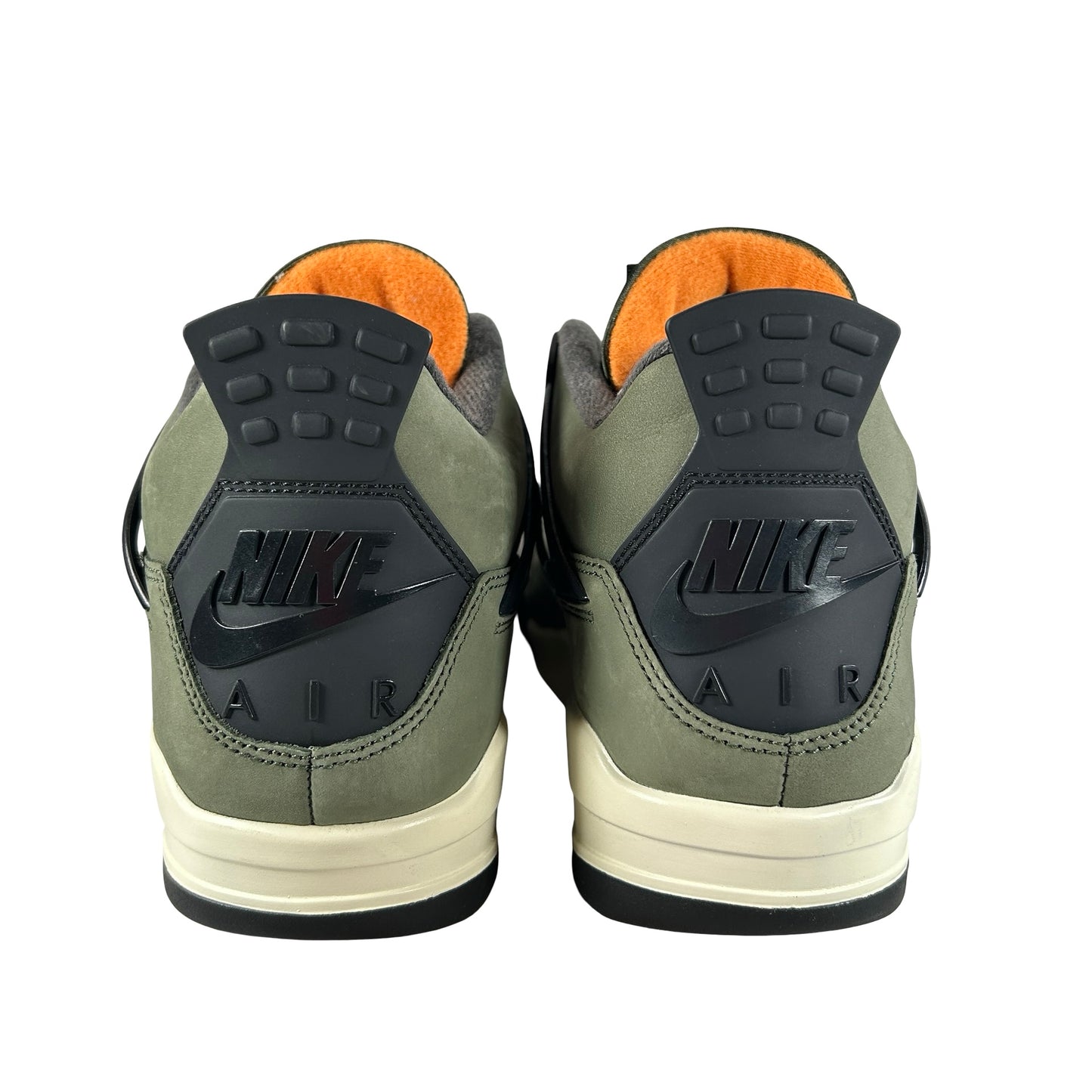 IB1519 200 Jordan 4 Retro OG SP Undefeated (2025) [USED] - 9.5 M (Used)