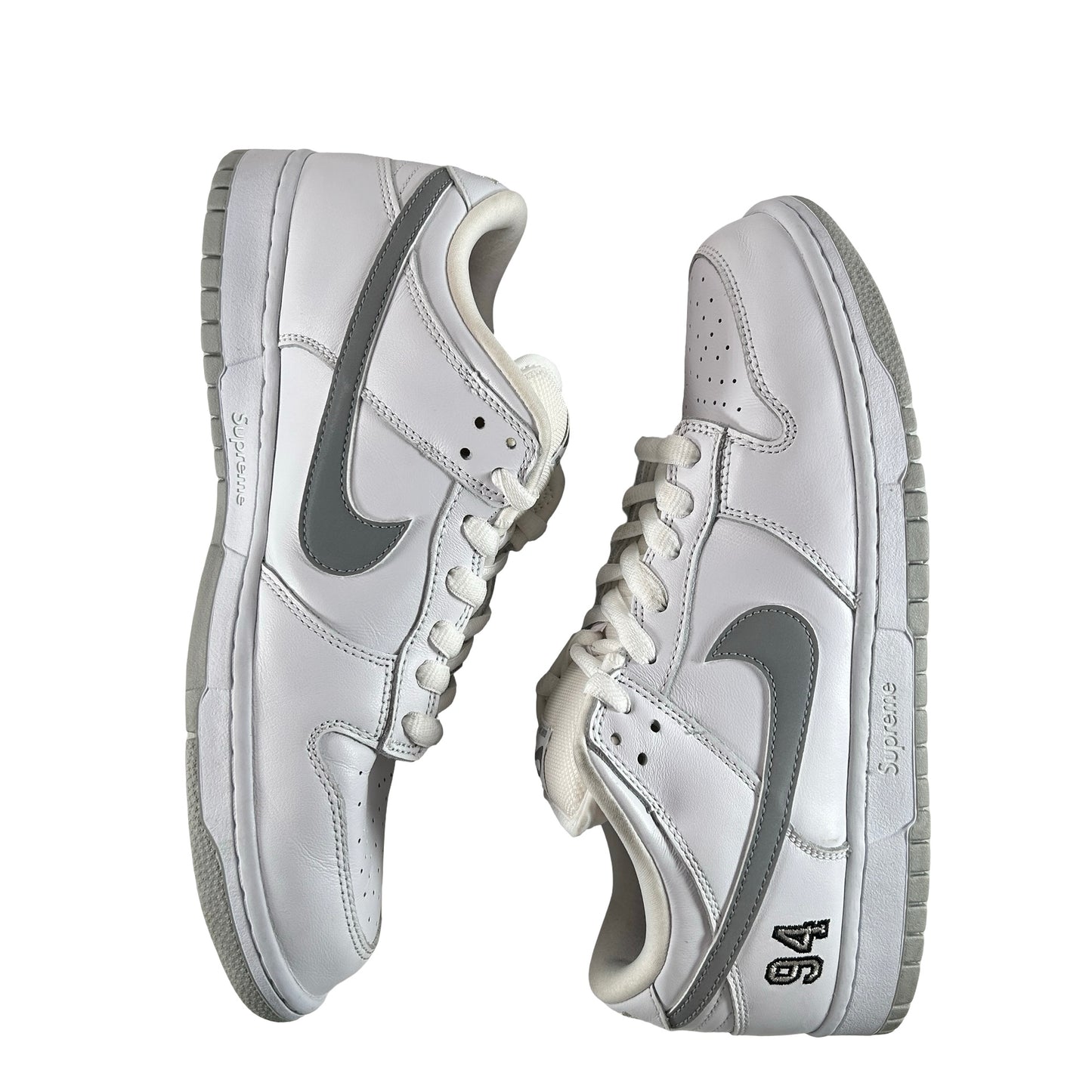 HQ8487 100 Nike SB Dunk Low Supreme 94 White Metallic Silver [USED] - 10.5 M (Used2)