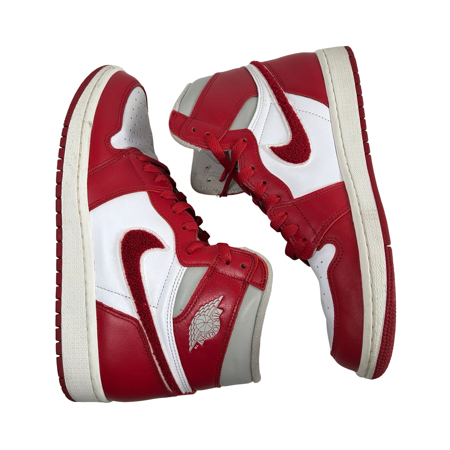 DJ4891 061 Jordan 1 Retro High OG Varsity Red (W) [USED] - 10 W (Used) (No Box)