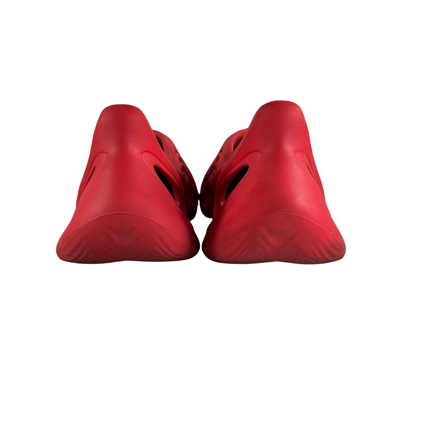 GW3355 Yeezy Foam RNNR Vermillion [USED] - 13 M (Used)