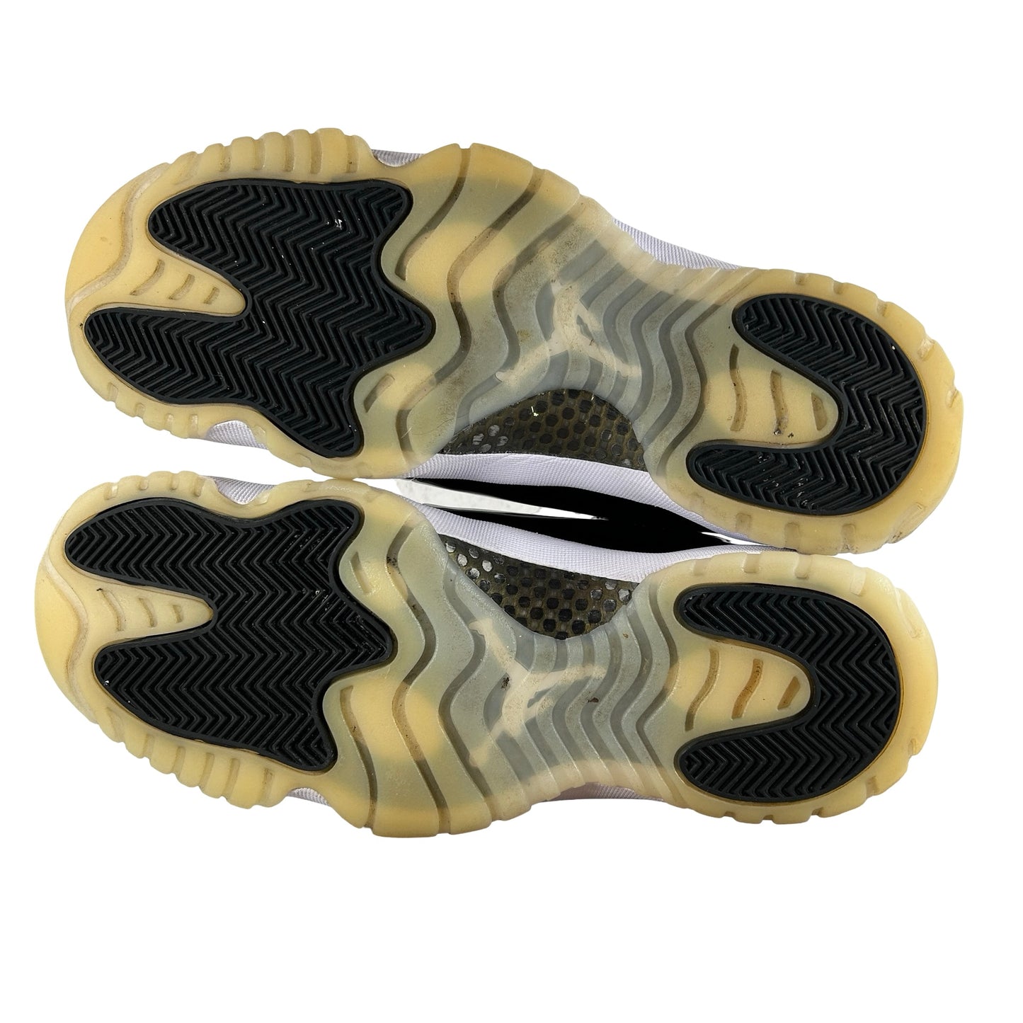 CT8012 170 Jordan 11 Retro DMP Defining Moments (2023) [USED] - 11 M (Used10)