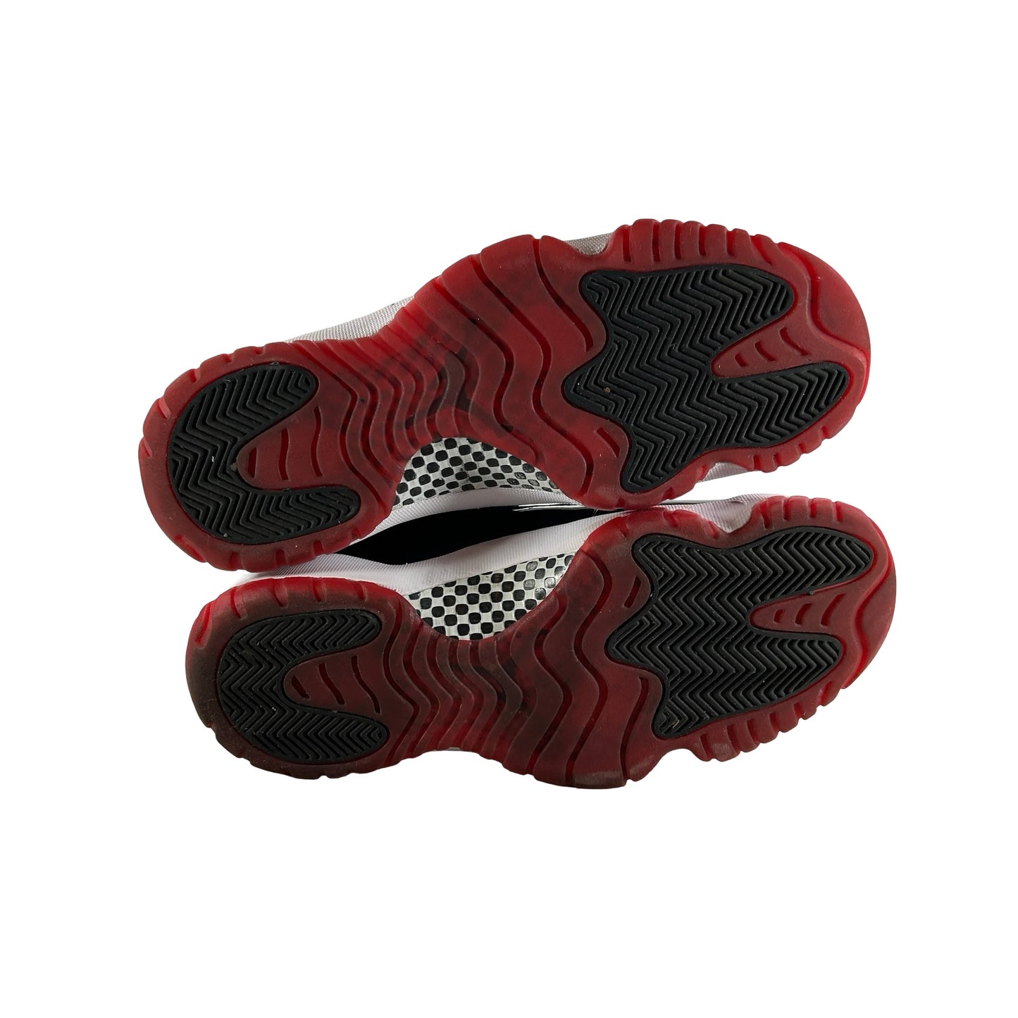 378037 061 Jordan 11 Bred (2019) [USED] - 9 M (Used13)