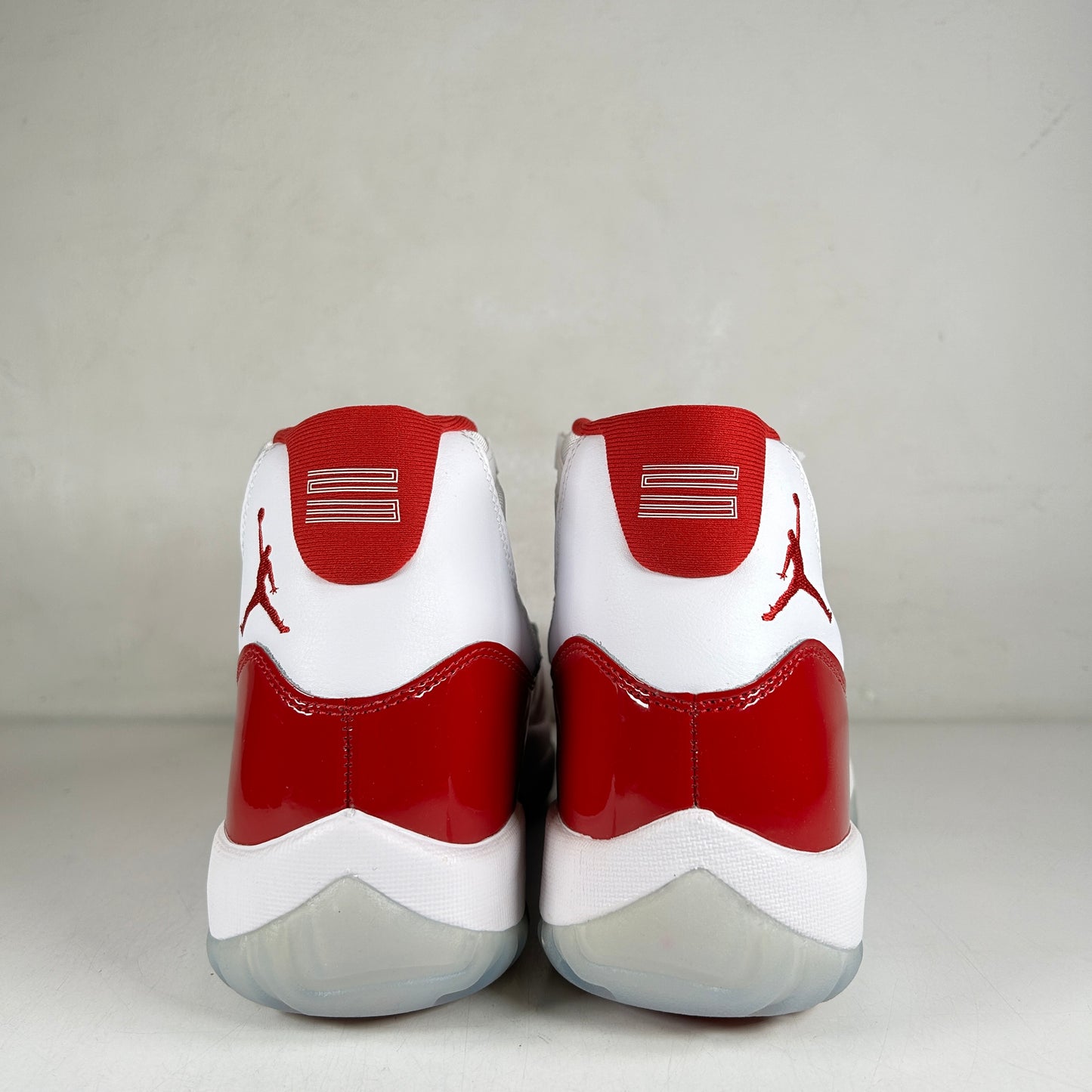 CT8012 116 Jordan 11 Retro Cherry (2022) [CONDITIONAL] - 10 M (Yellowing)