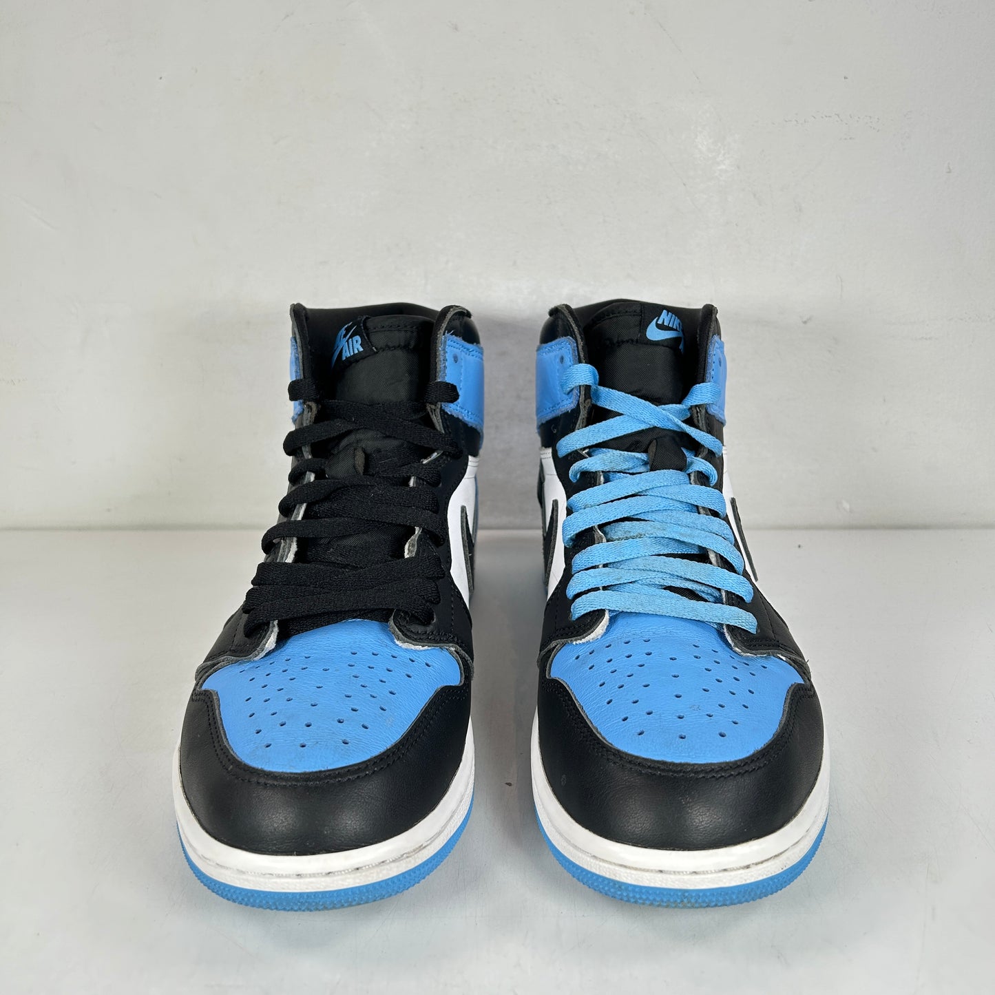 DZ5485 400 Jordan 1 Retro High OG UNC Toe [USED] - 9.5 M (Used3)