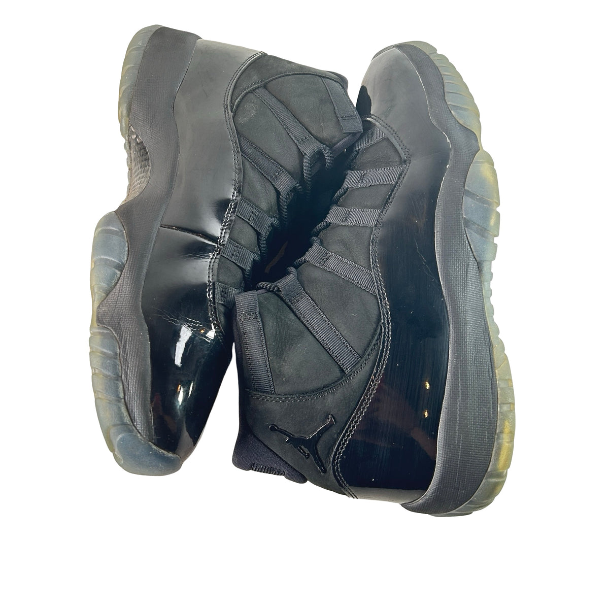 378037 005 Jordan 11 Retro Cap and Gown [USED] - 11.5 M (Used) (No Box)