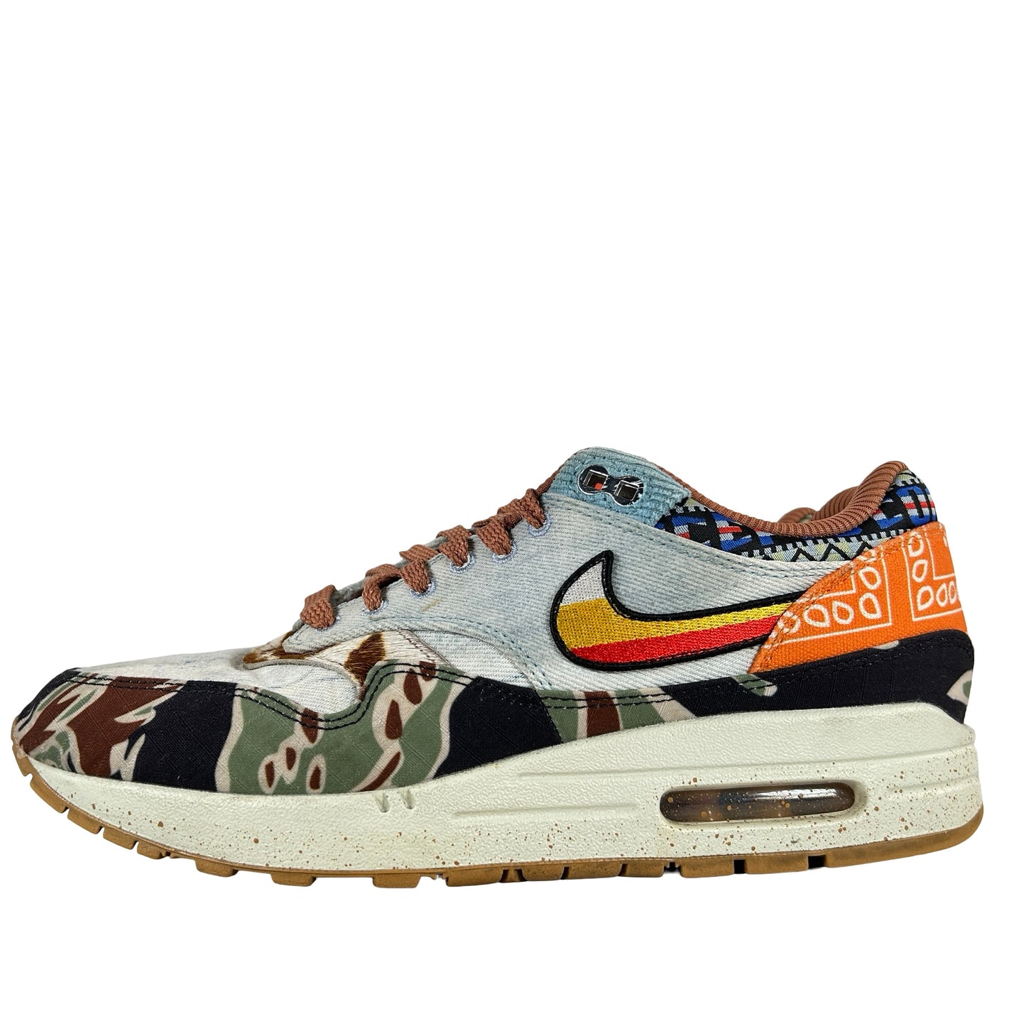 DN1803 900 Nike Air Max 1 SP Conceptos Pesados