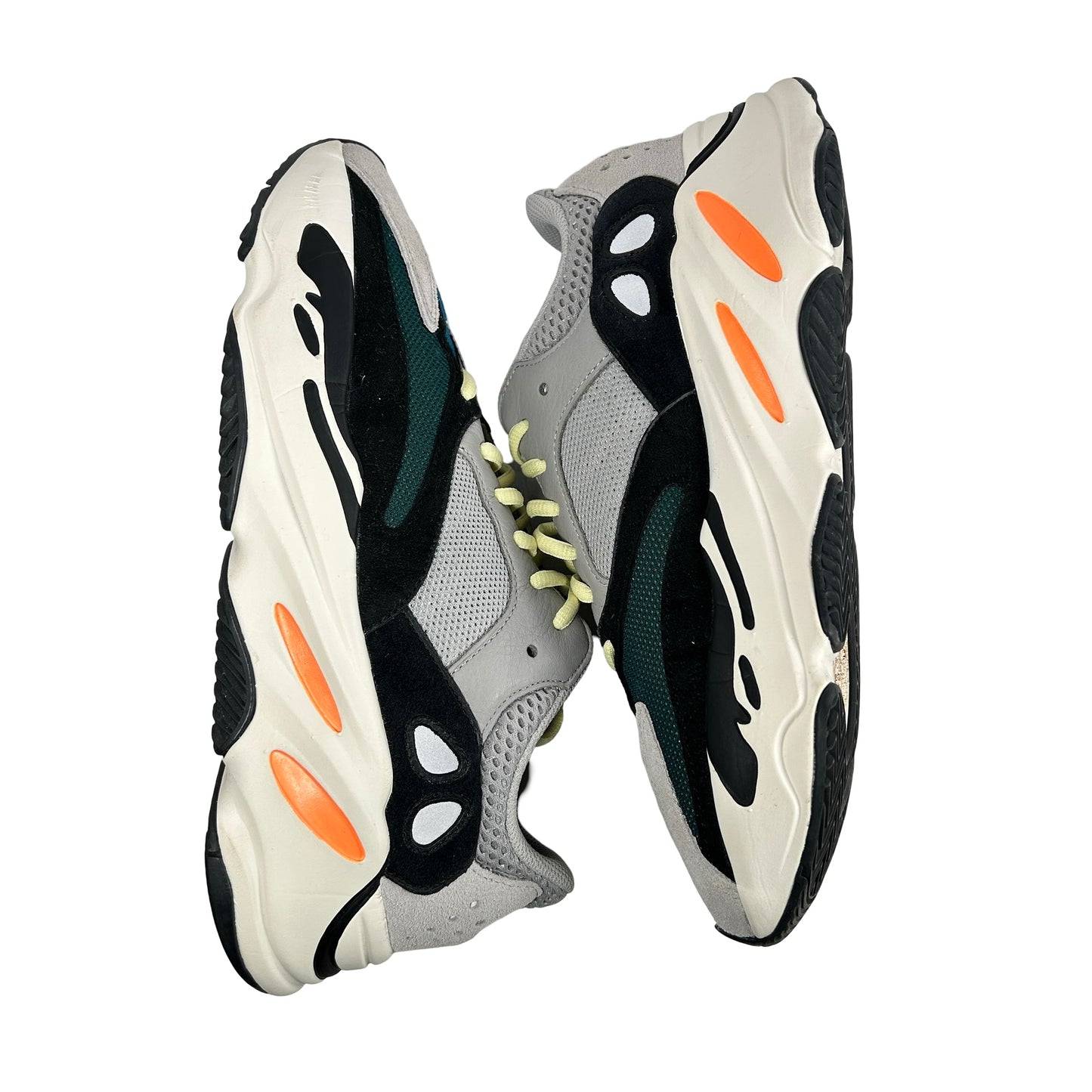 B75571 Yeezy 700 Wave Runner [USED] - 8.5 M (VNDS)