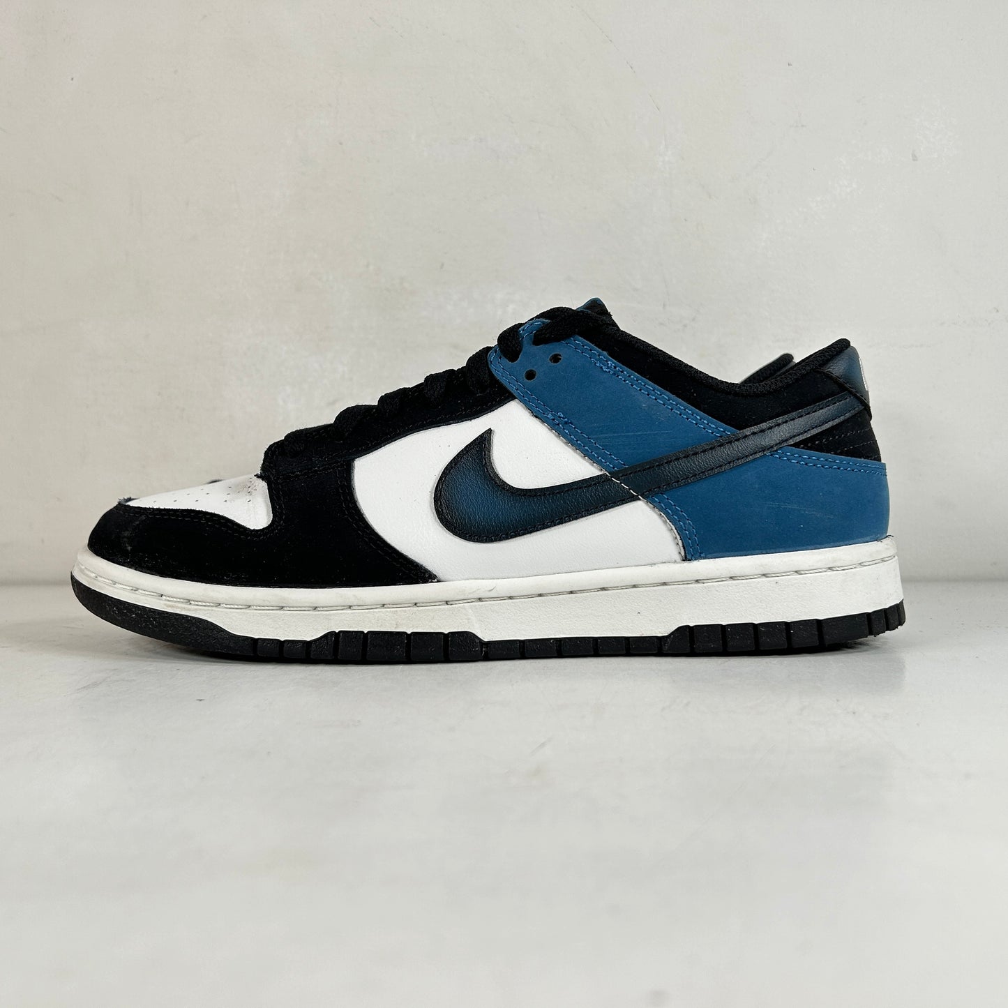 FD6923 100 Nike Dunk Low Industrial Blue [USED] - 8 M (Used)