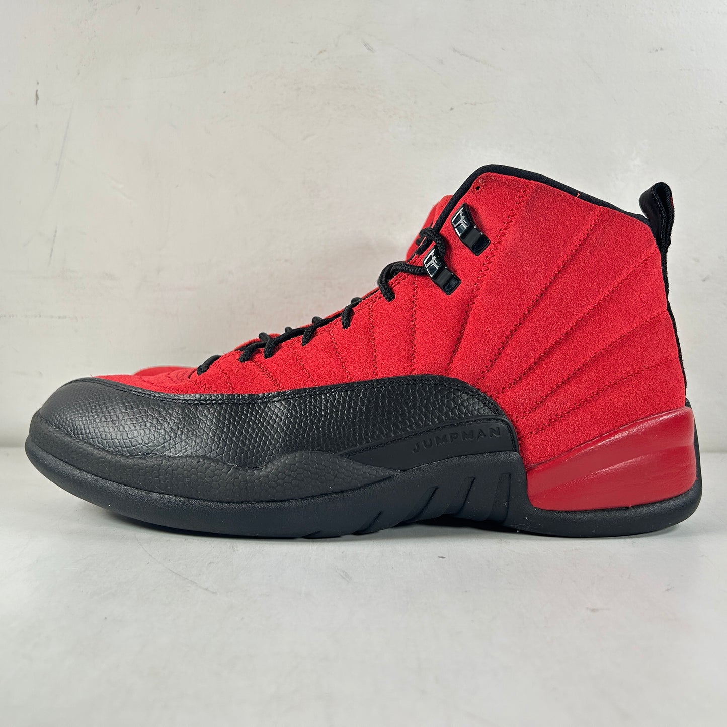 CT8013 602 Jordan 12 Retro Reverse Flu Game [USED] - 11.5 M (Used)