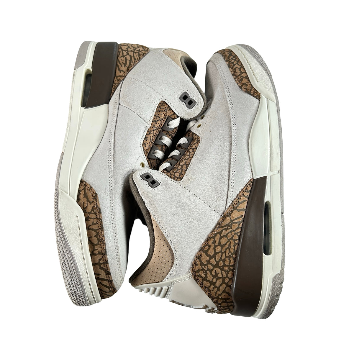 CT8532 102 Jordan 3 Retro Palomino [USED] - 12 M (Used3)
