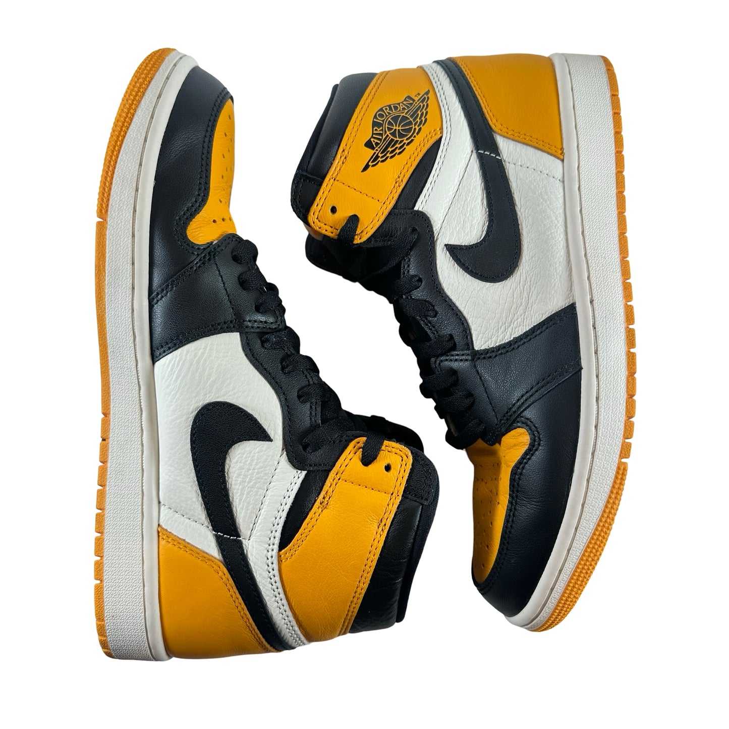 555088 711 Jordan 1 Retro High OG Yellow Toe [USED] - 9 M (Used)