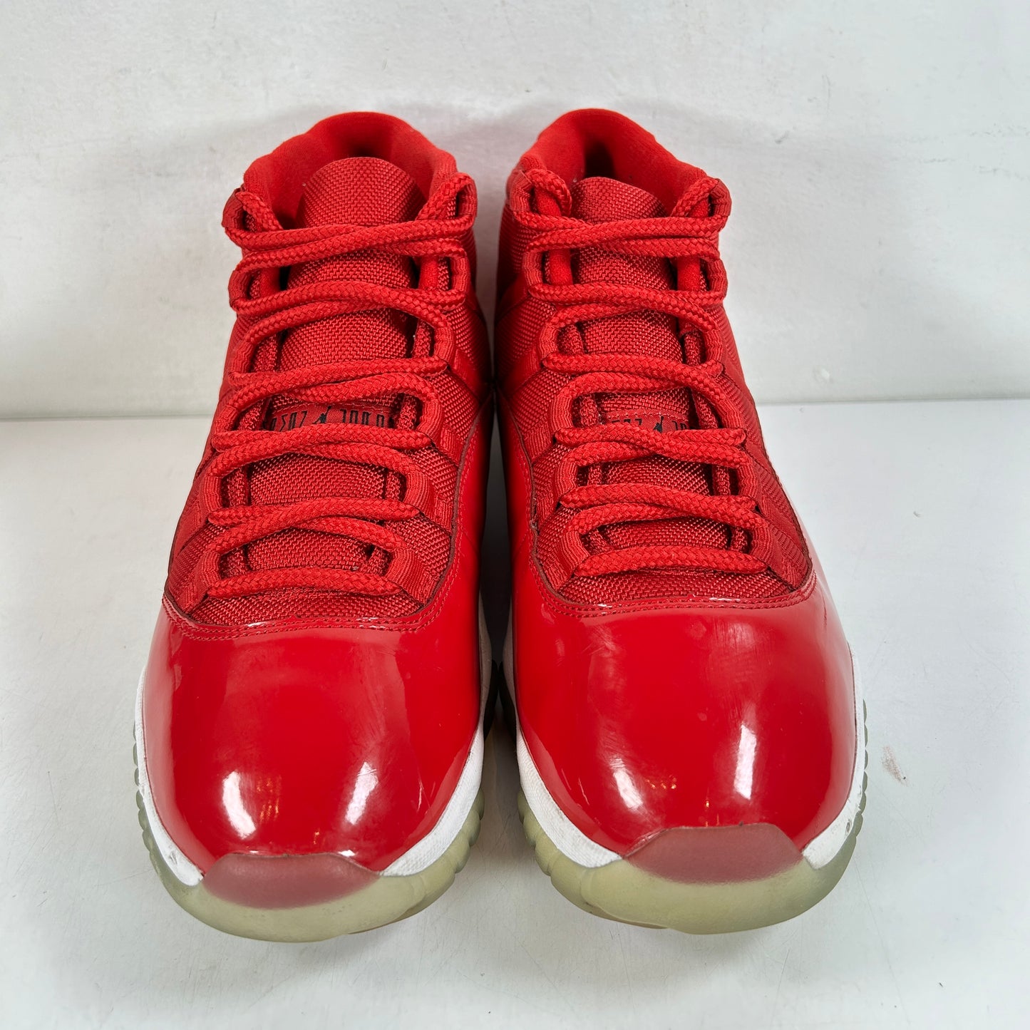 378037 623 Jordan 11 Retro Win Like 96 [USED] - 9.5 M (Used)