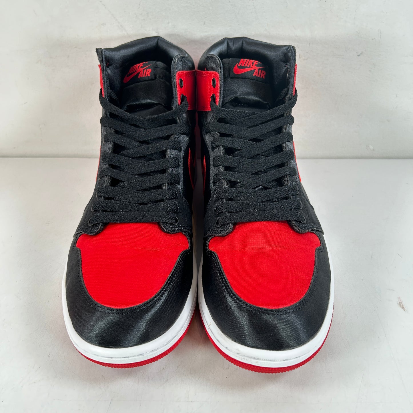 FD4810 061 Jordan 1 Retro High OG Satin Bred [USED] - 12 W (Used2)