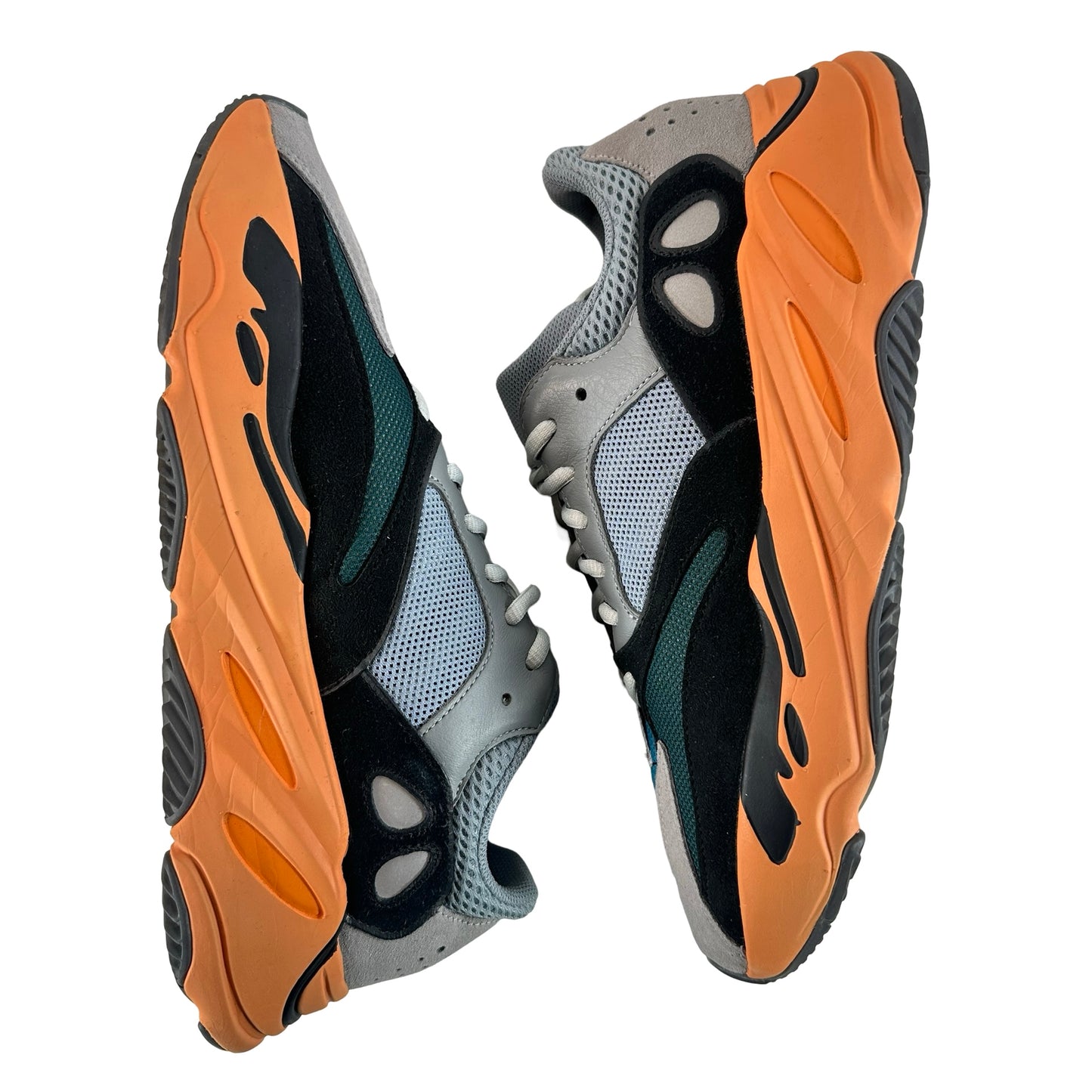 GW0296 Yeezy 700 Wash Orange [USED] - 11 M (Used)