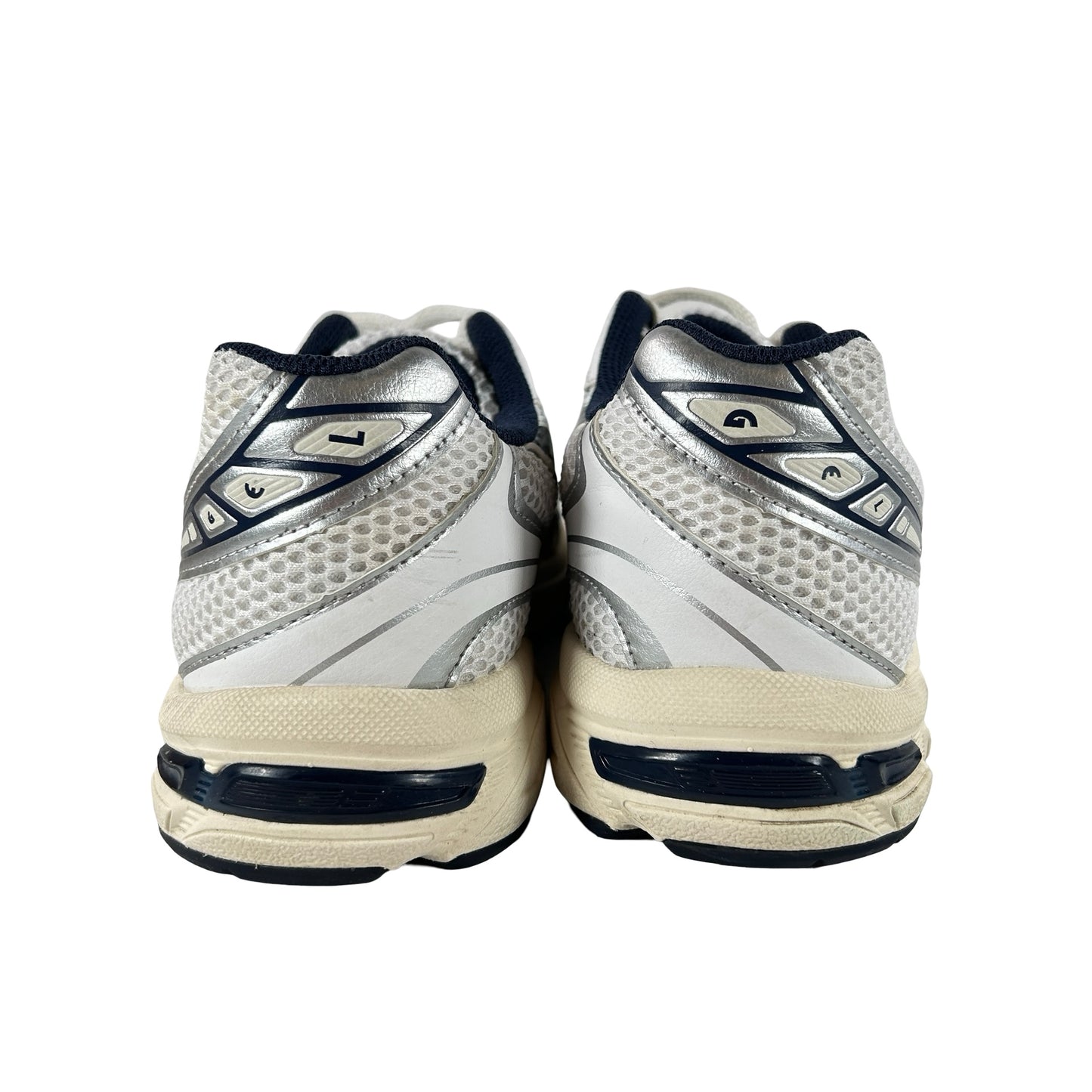 1202A164 110 ASICS Gel-1130 White Midnight (W) [USED] - 8.5 W (Used)