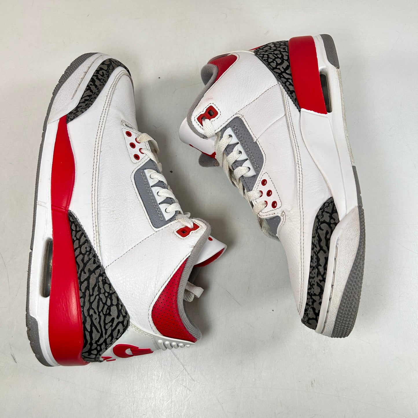 DN3707 160 Jordan 3 Retro Fire Red (2022) [USED] - 9.5 M (Used) (Replace Box)