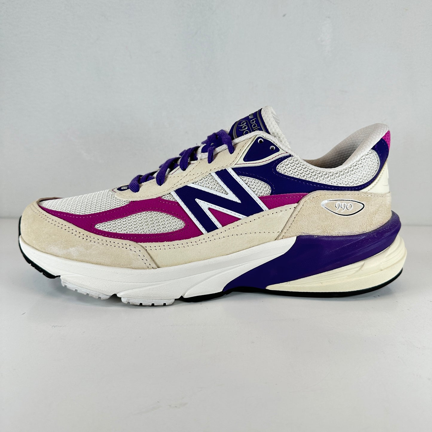 U990TD6 New Balance 990v6 MiUSA Magenta Pop [USED] - 11 M (Used)