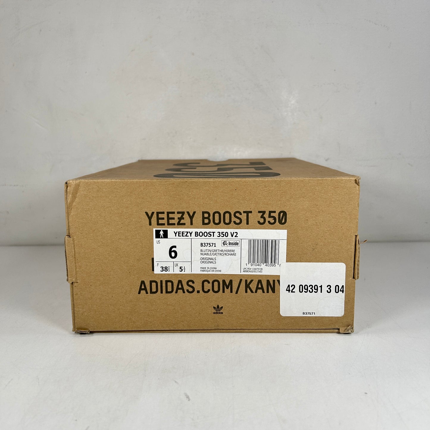 B37571 adidas Yeezy Boost 350 V2 Blue Tint (2017/2023) [USED] - 6 M (Used)