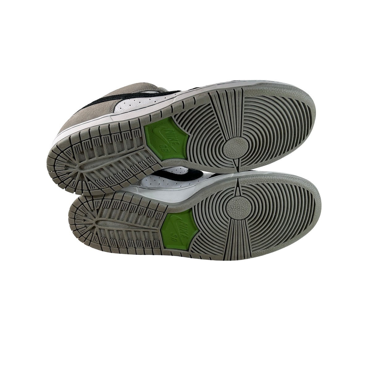 BQ6817 011 Nike SB Dunk Low Chlorophyll [USED] - 11 M (Used)