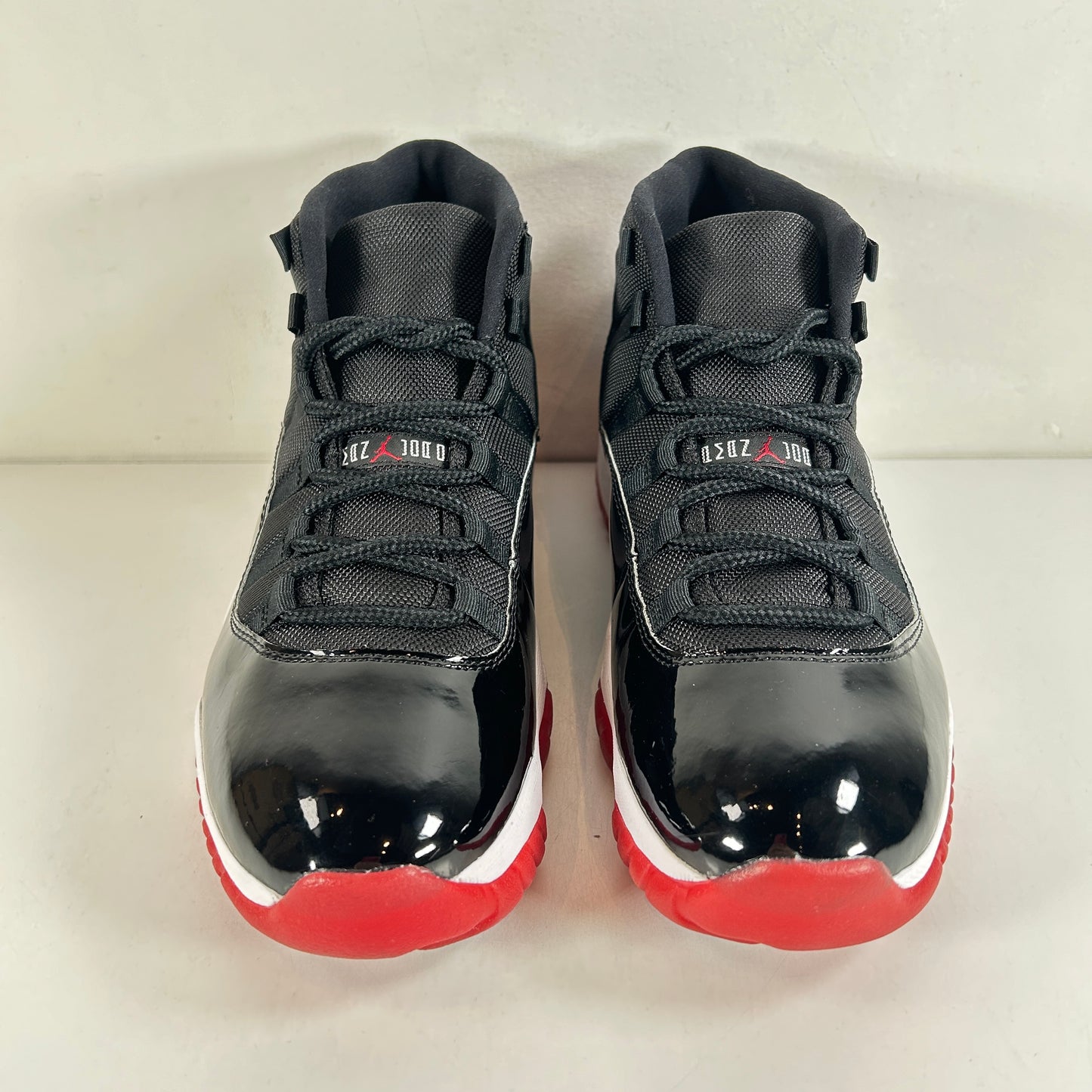 378037 061 Jordan 11 Retro Playoffs Bred (2019) [USED] - 10.5 M (VNDS)