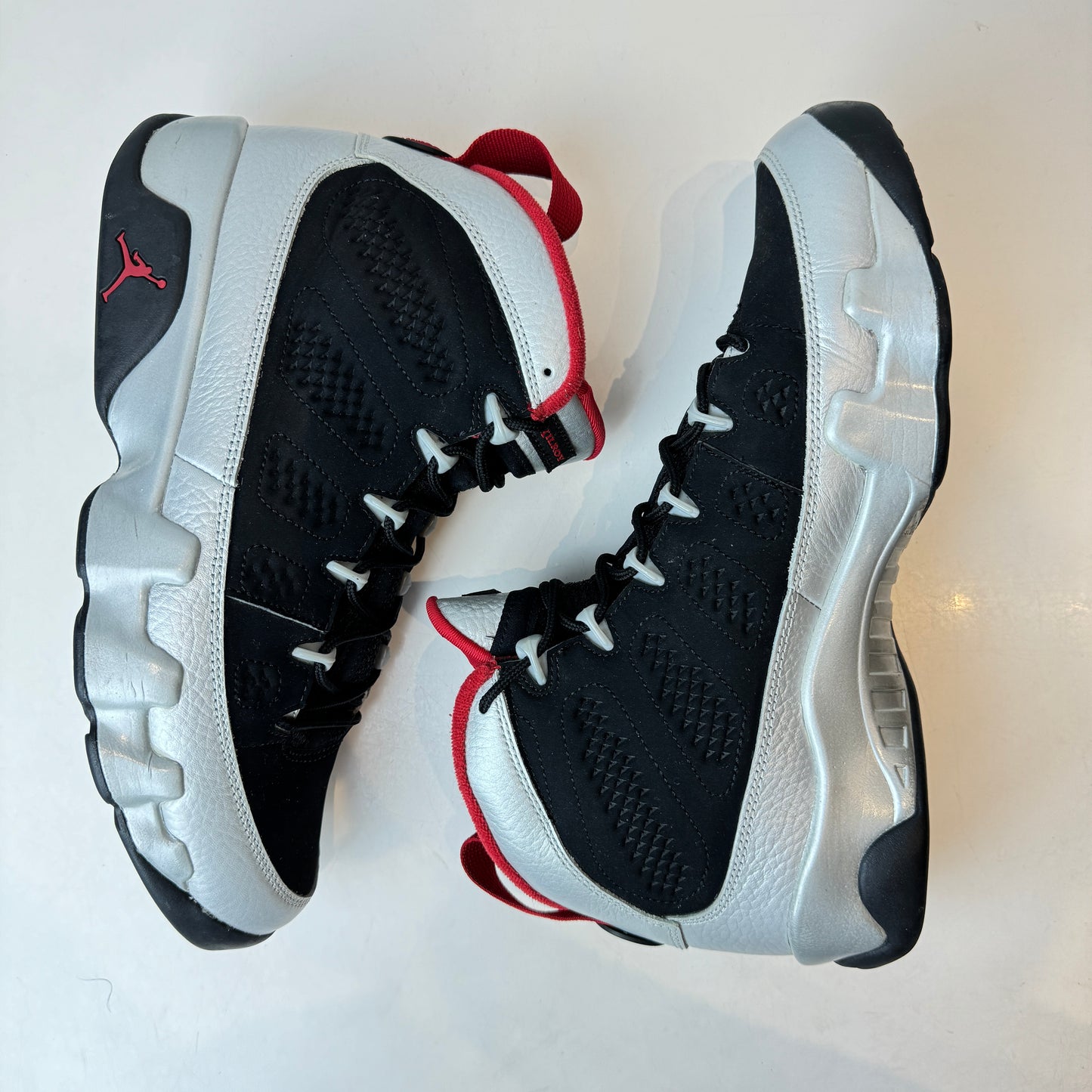 302370 012 Jordan 9 Retro Johnny Kilroy [USED] - 9 M (Used) (No Box)