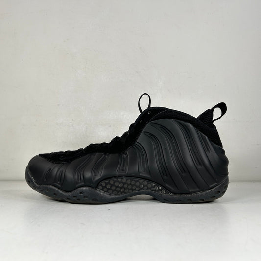 FD5855 001 Nike Air Foamposite One Antracita (2023)