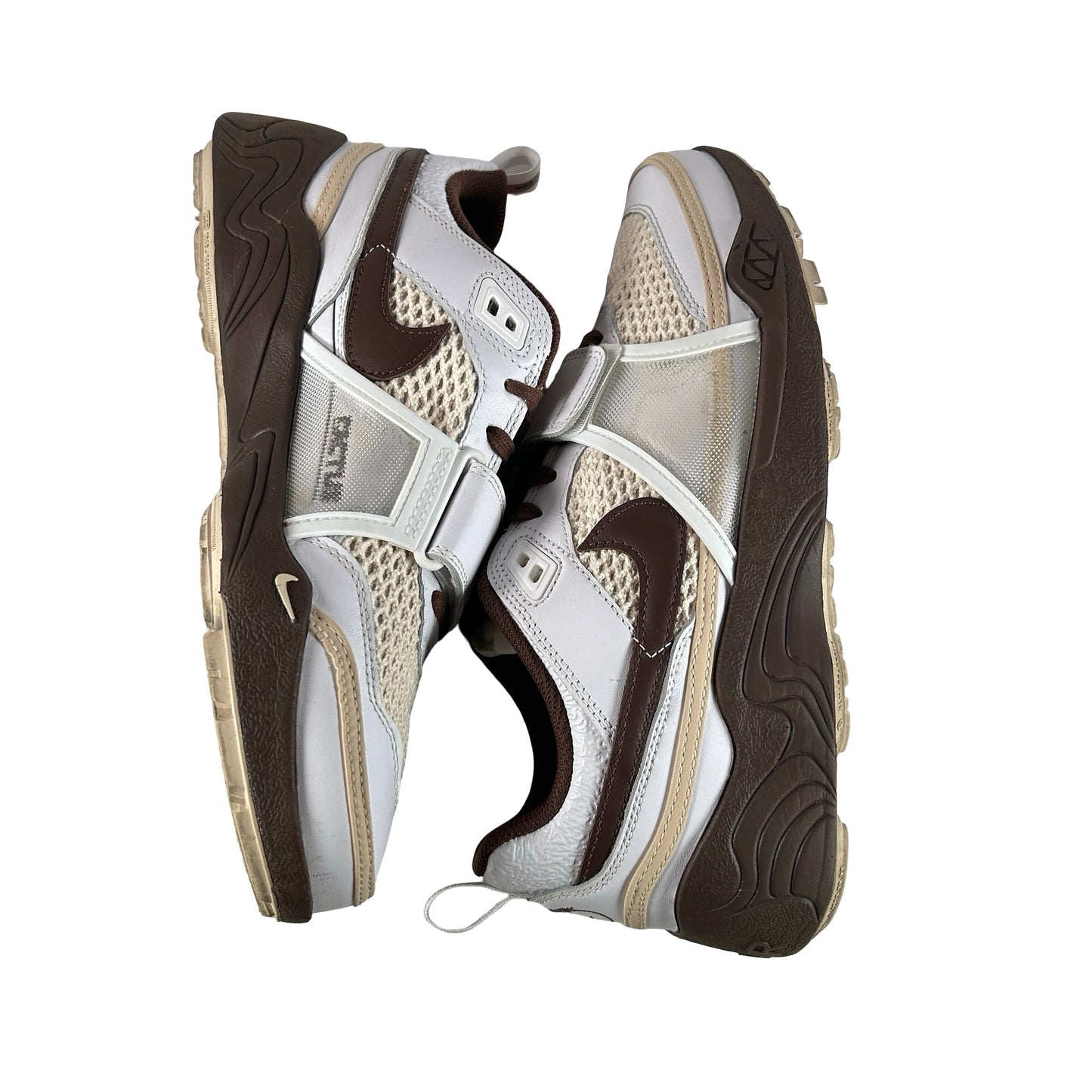 HQ3073 100 Nike Zoom Field Jaxx Travis Scott Light Chocolate [USED] - 10 M (Used)