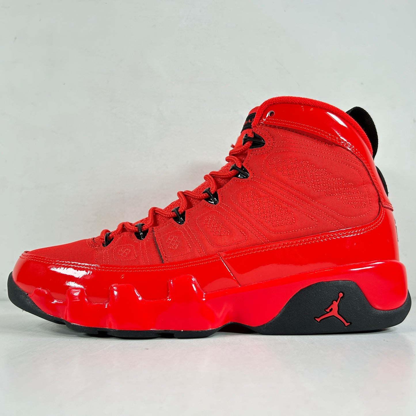 CT8019 600 Jordan 9 Chile Red [USED] - 8.5 M (Used)
