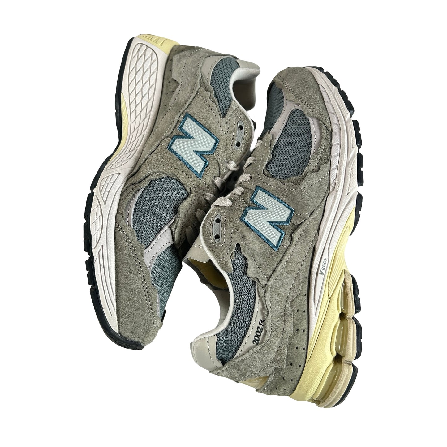 M2002RDD New Balance 2002R Protection Pack Mirage Grey [USED] - 8 M (Used)