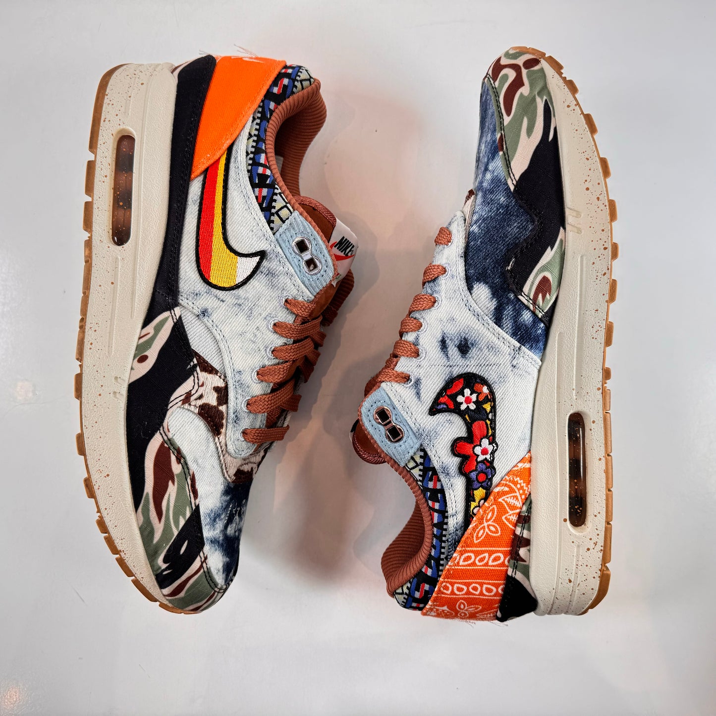DN1803 900 Nike Air Max 1 SP Conceptos Pesados
