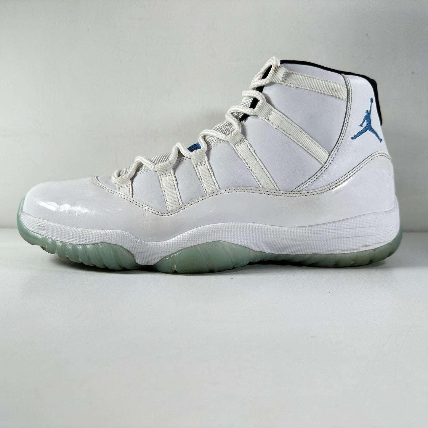 378037 117 Jordan 11 Retro Legend Blue (2014) [USED] - 13 M (Used) (No Box)