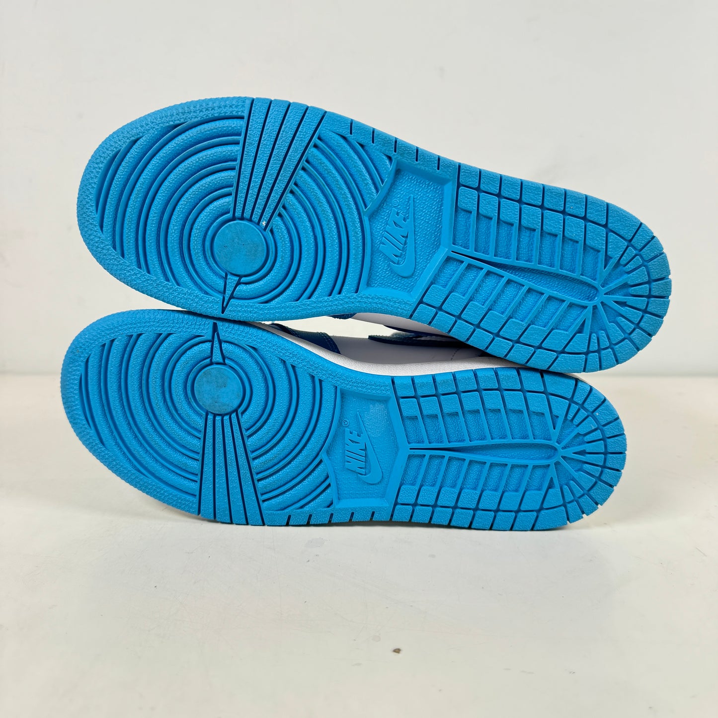 575441 117 Jordan 1 Retro High OG UNC (GS) - [USED] - 5 Y (VNDS)