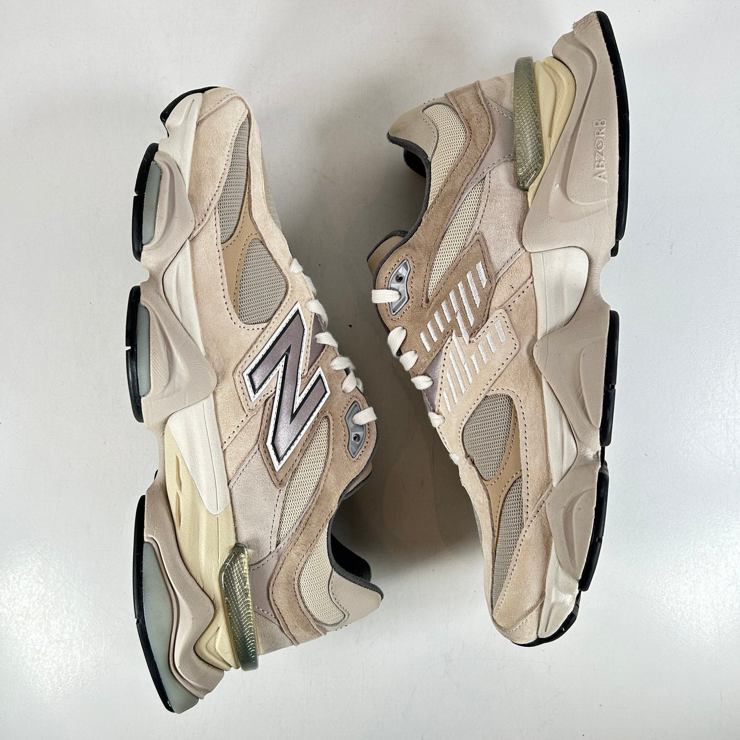U9060MAC New Balance 9060 Sea Salt [USED] - 12 M (Used)