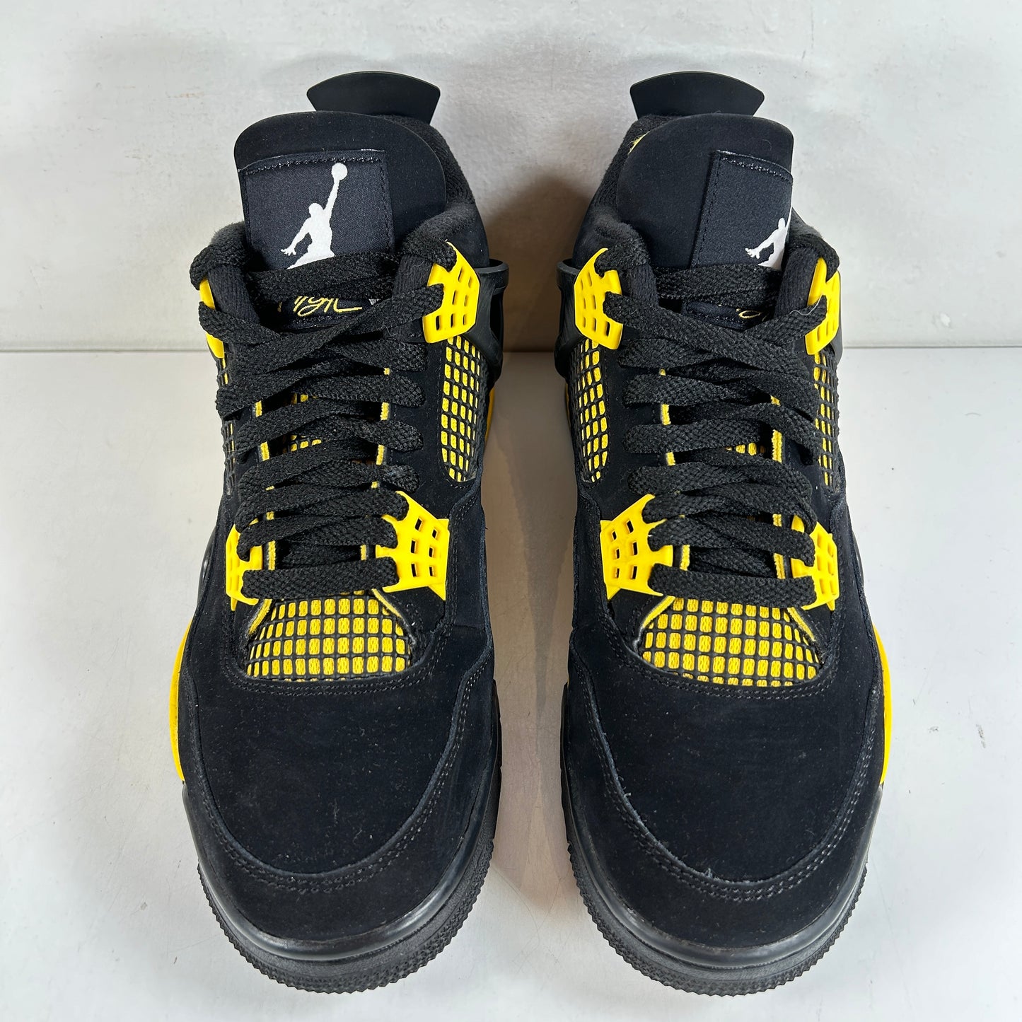 DH6927 017 Jordan 4 Retro Thunder [USED] - 8 M (Used2)