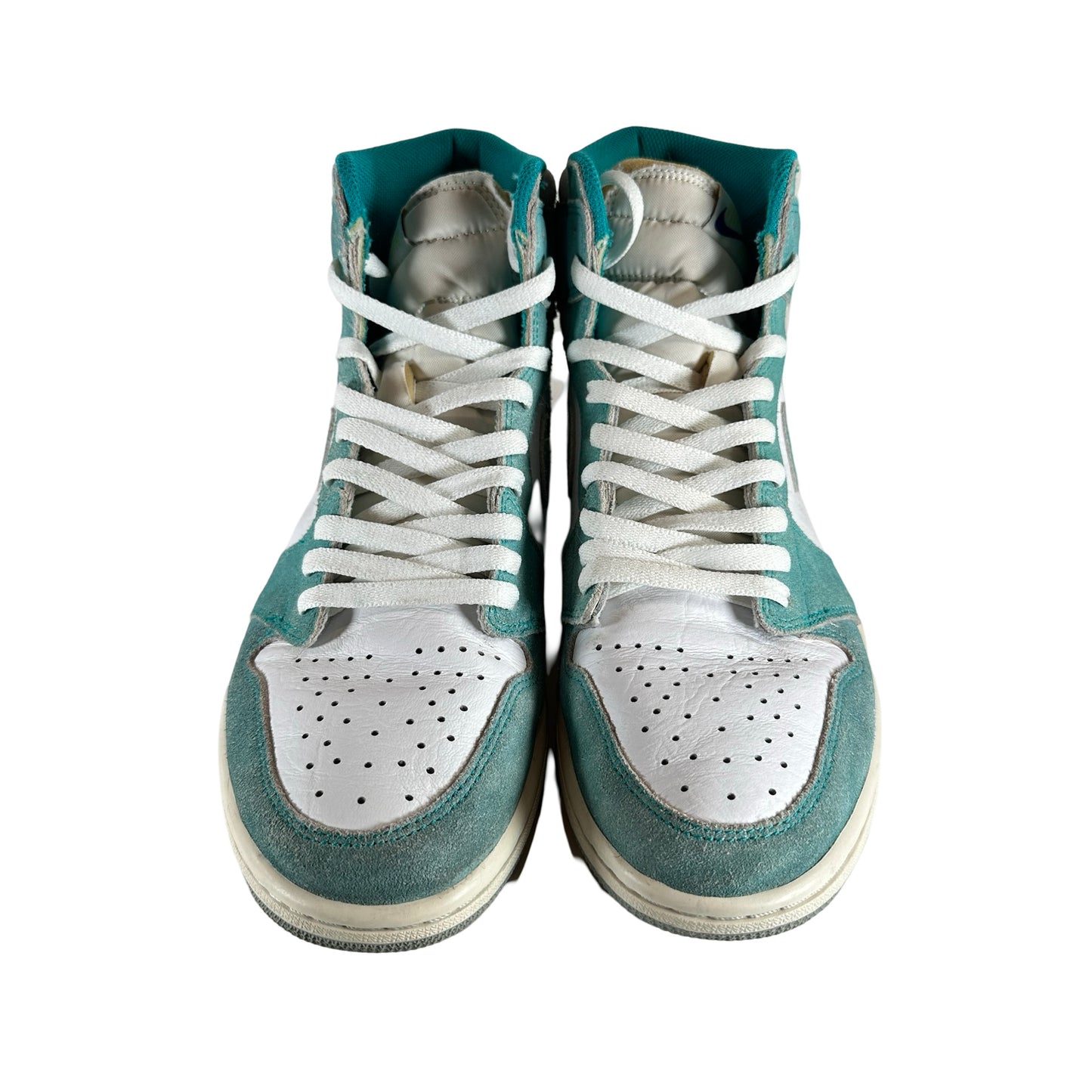 555088 311 Jordan 1 Retro High Turbo Green [USED] - 10.5 M (Used)