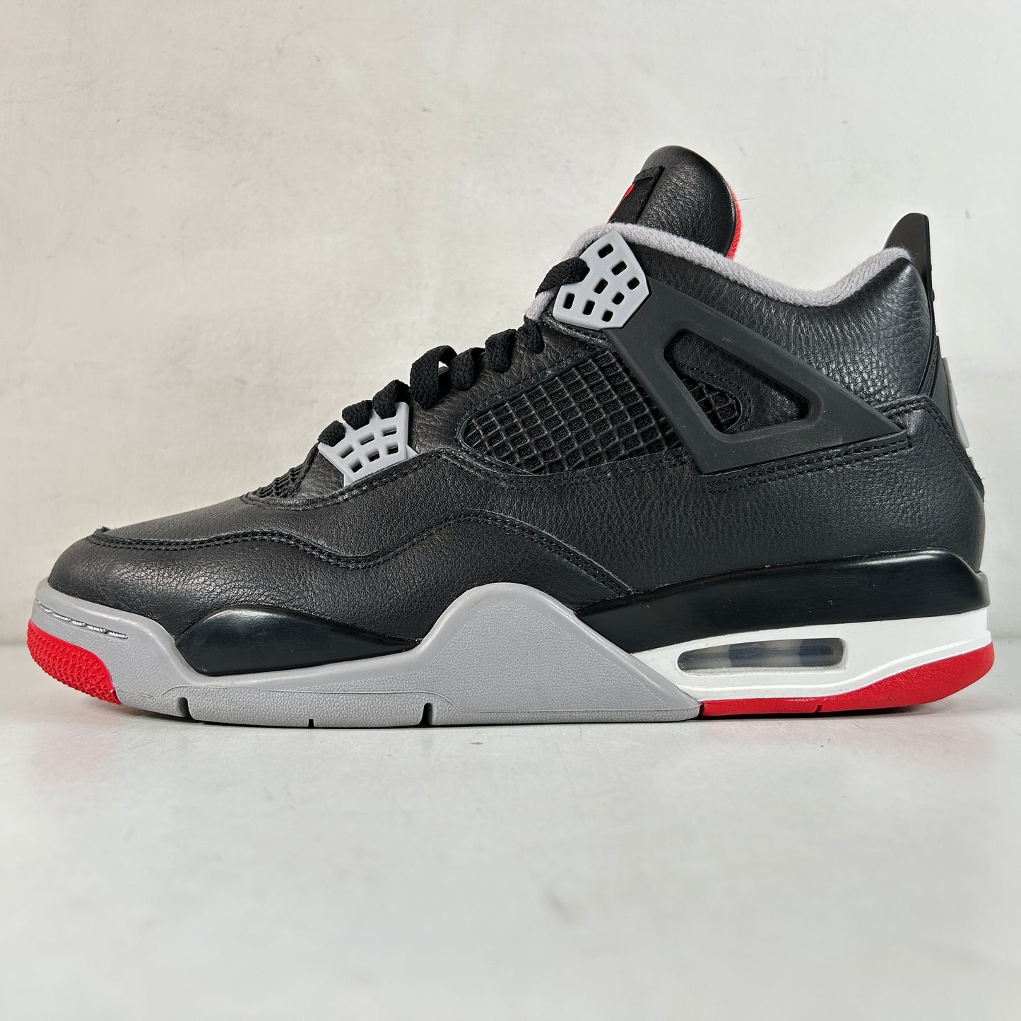 FV5029 006 Jordan 4 Retro Bred Reimagined [USED] - 9.5 M (Used6)