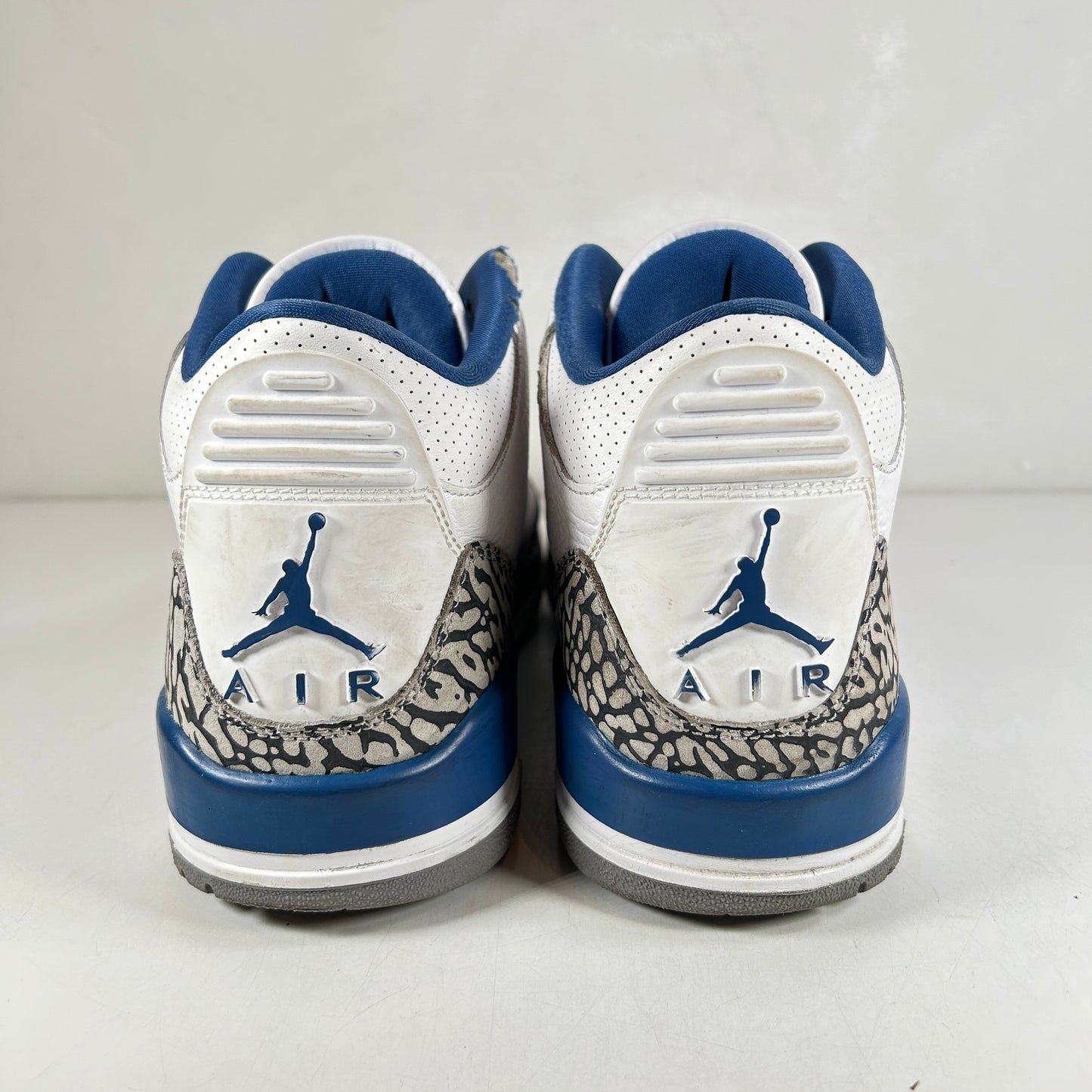 CT8532 148 Jordan 3 Retro Wizards [USED] - 8 M (Used)