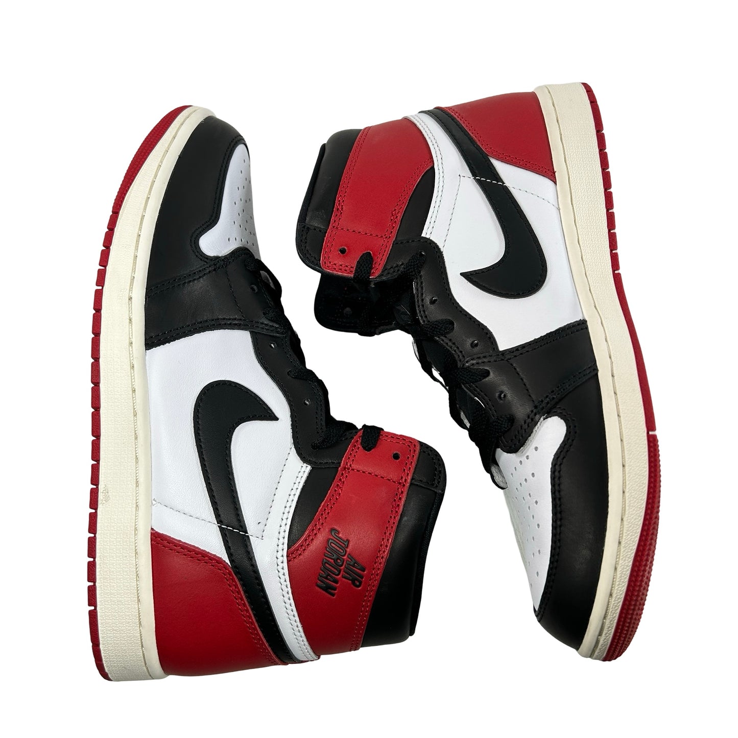 DZ5485 106 Air Jordan 1 High OG Black Toe Reimagined [USED] - 11 M (Used2)