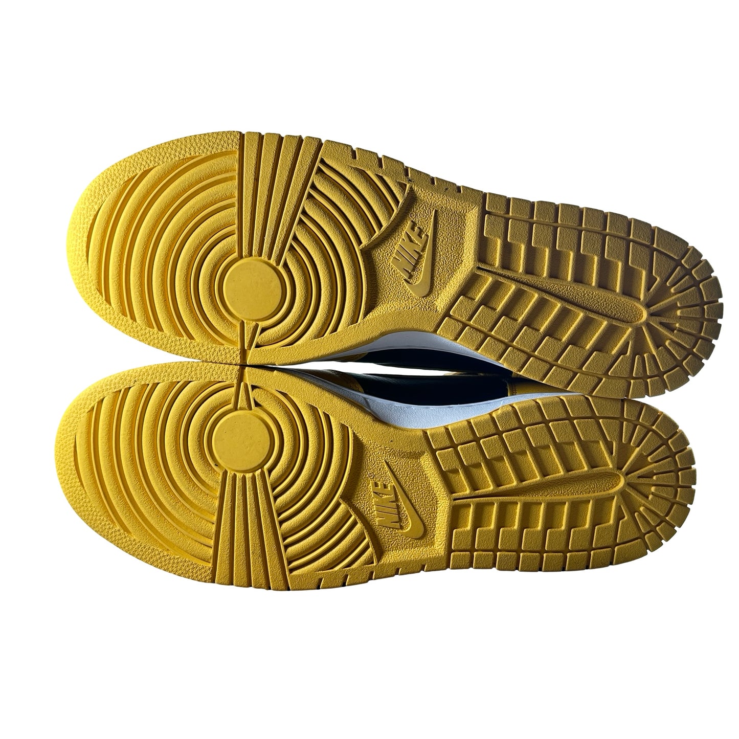 HJ4320 001 Nike Dunk High Wu-Tang (2024) [USED] - 14 M (Used)