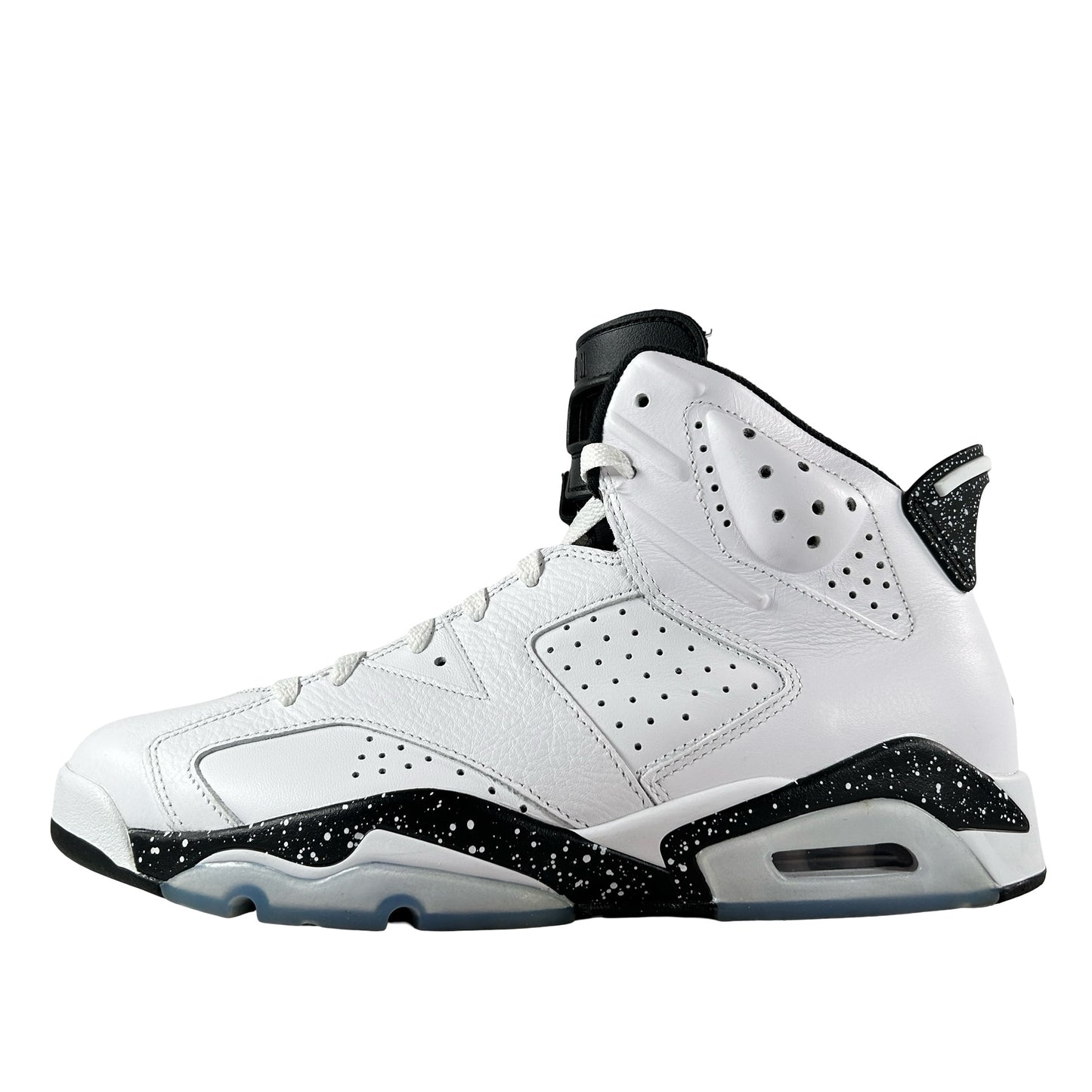 CT8529 112 Jordan 6 Retro Reverse Oreo [USED] - 12 M (Used)