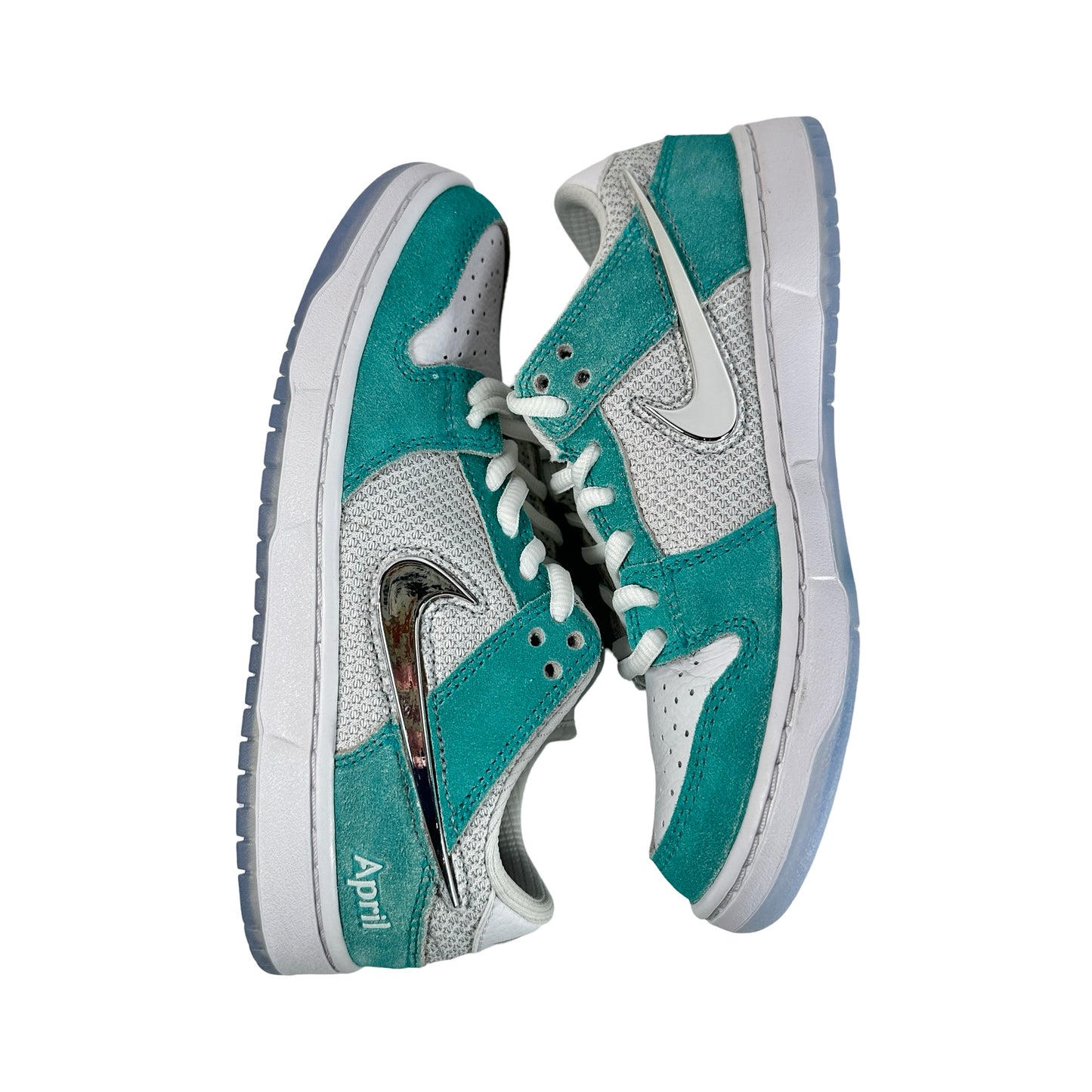 FZ6106 300 Nike SB Dunk Low April Skateboards (PS) [CONDITIONAL] - 1.5 Y (Stain On Right Sole)