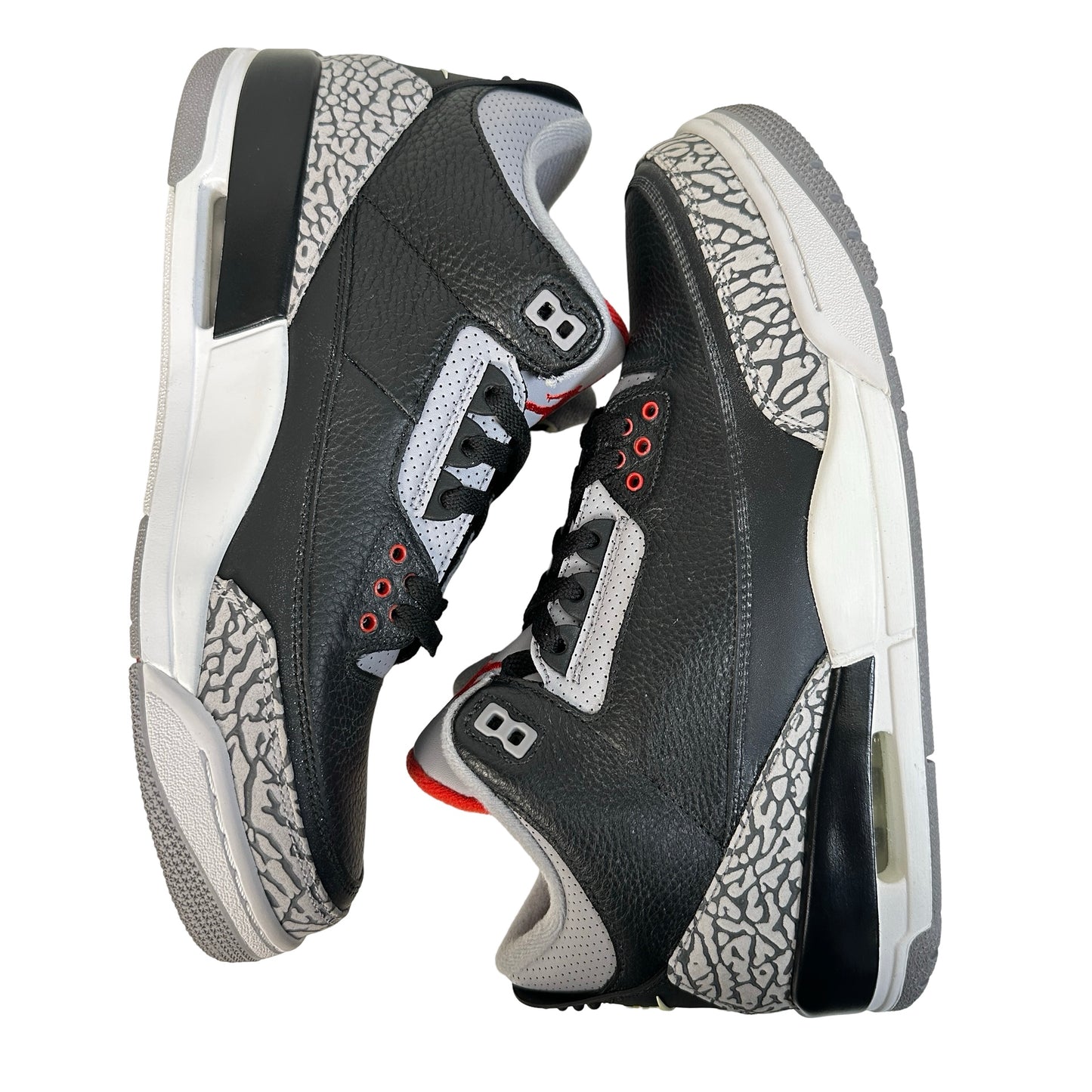 854262 001 Jordan 3 Black Cement 2018 [CONDITIONAL] - 10.5 M (Yellowing Heel Tab)