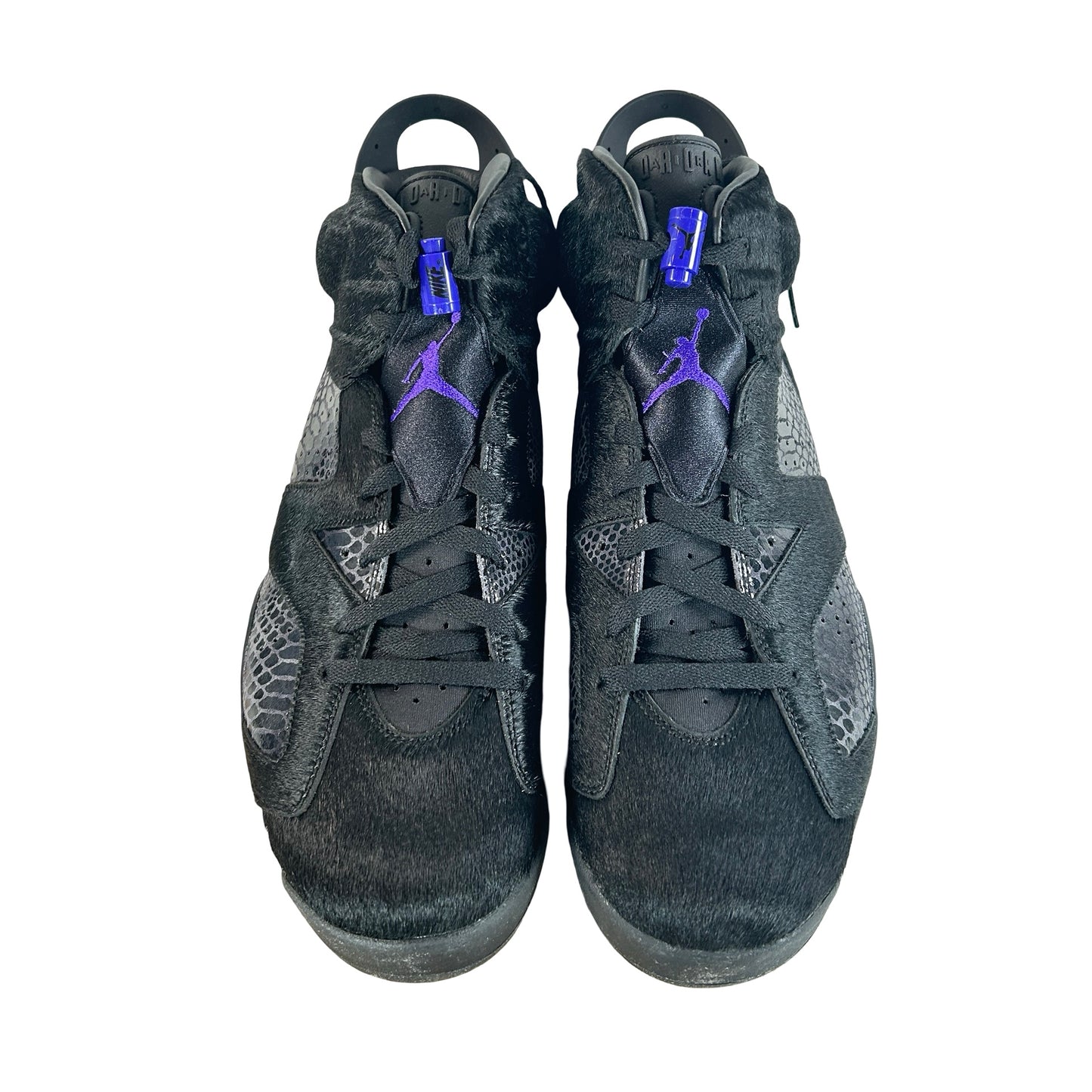 AR2257 005 Jordan 6 Retro Social Status - 12 M (Yellowing)