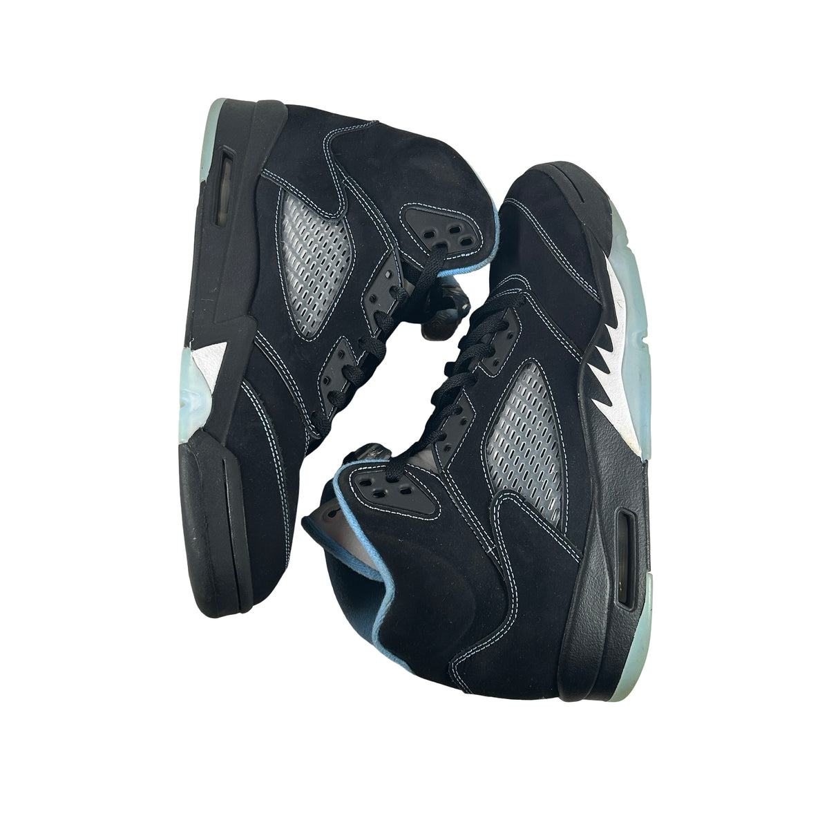 DD0587 008 Jordan 5 Retro Black University Blue (2026) [USED] - 10 M (Used5)