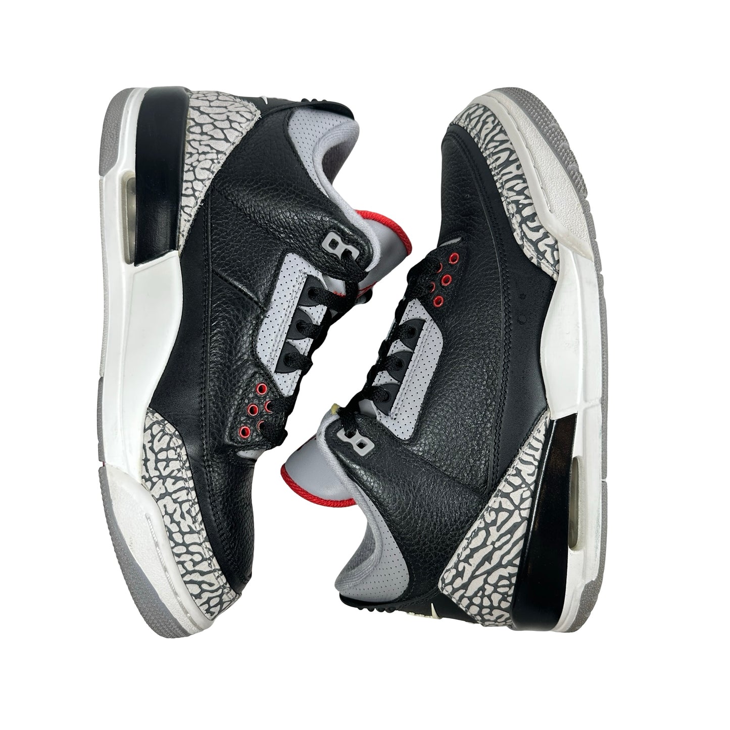 854262 001 Jordan 3 Black Cement 2018 [USED] - 9 M (Used) (No Box2)