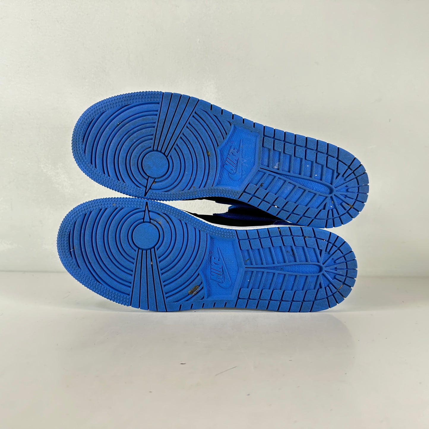 FD1437 042 Jordan 1 Retro High OG Royal Reimagined (GS) [USED] - 7 Y (Used2)